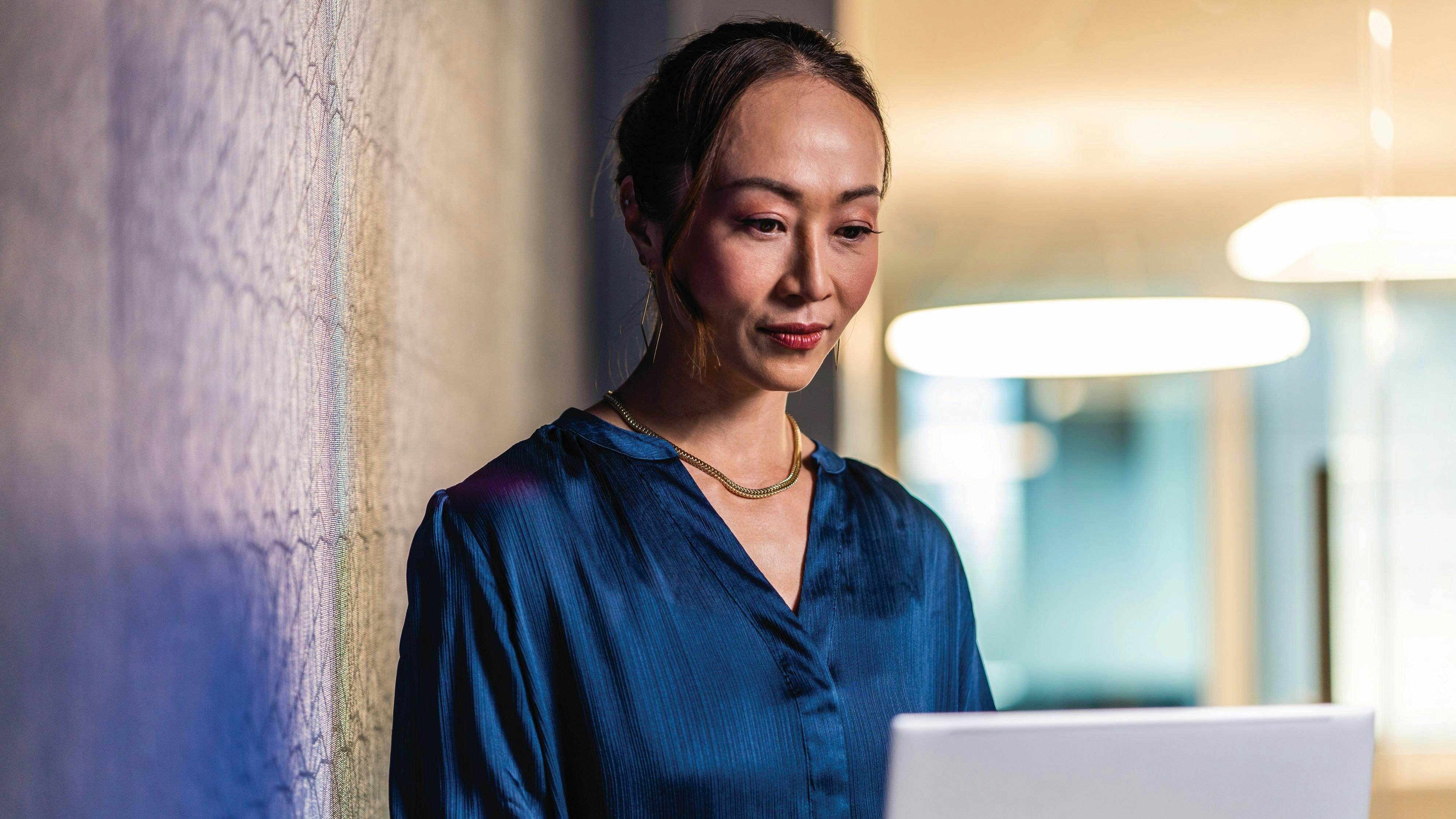 Poly Lens Pro for Rooms bietet eine erweiterte Verwaltung und Einblicke in Raumlösungen. 