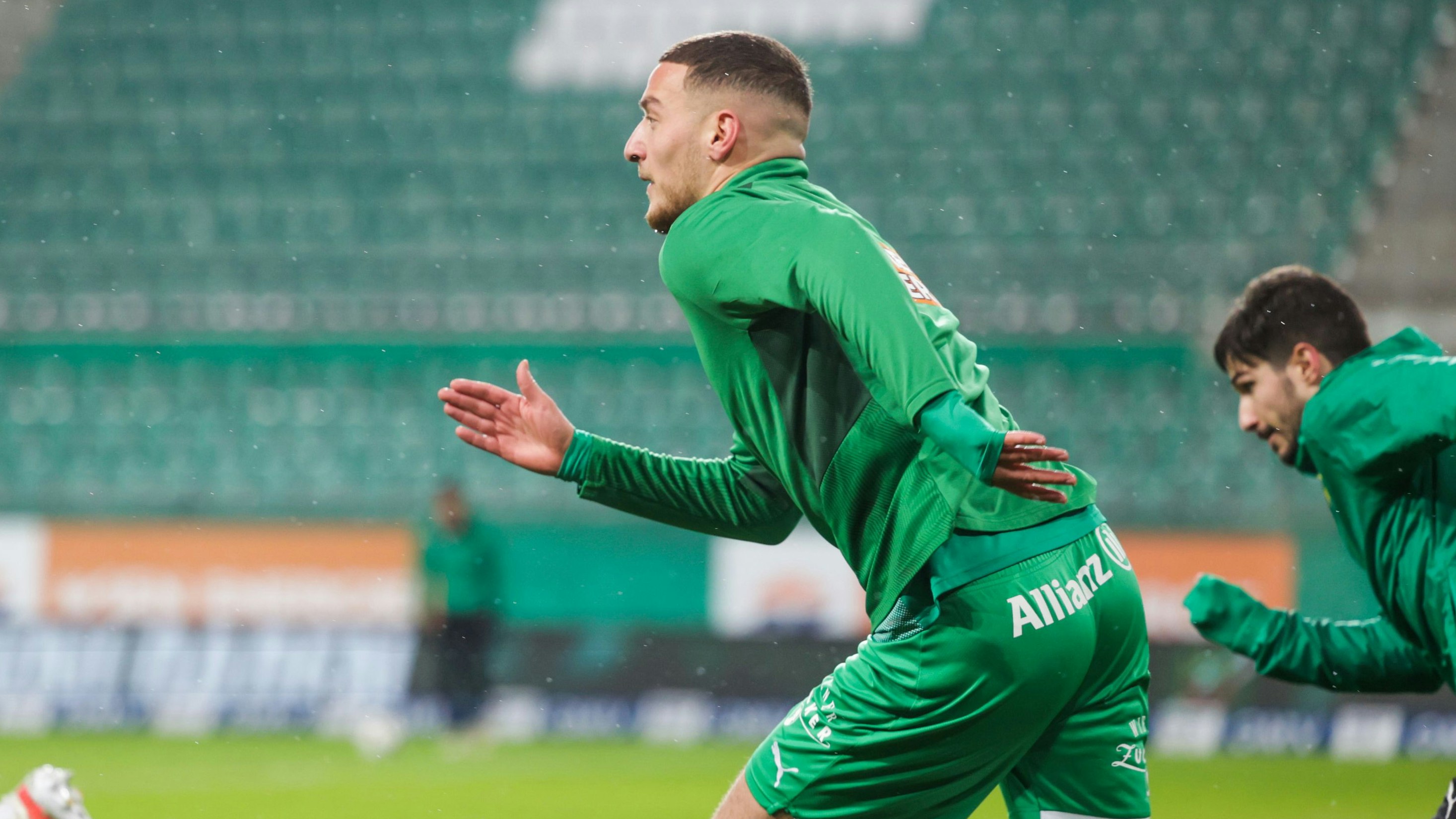 Ercan Kara soll zu Rapid wechseln, neue Details sickerten durch. 