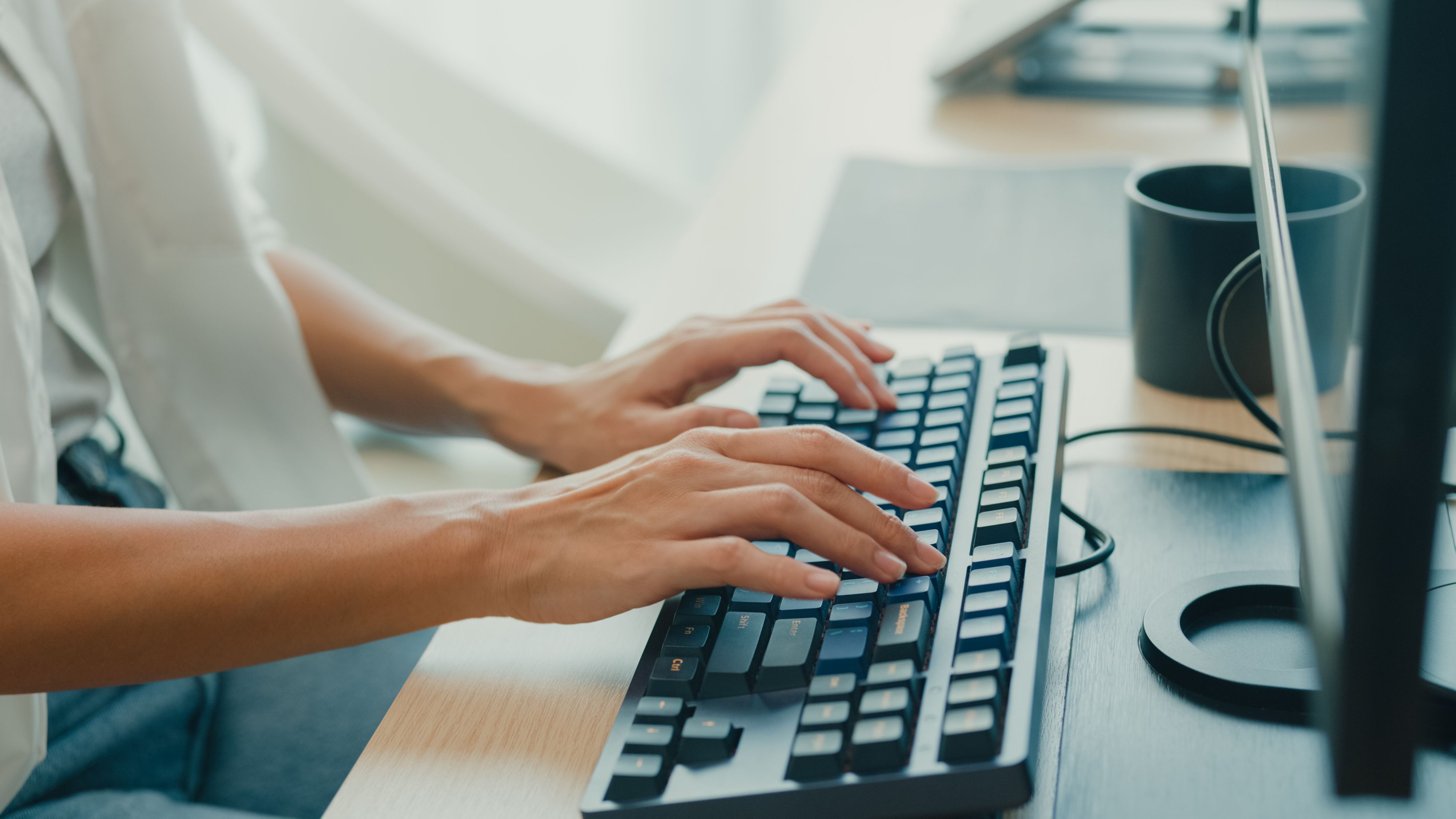 Aktiviere, wo immer möglich, die 2-Faktor-Authentifizierung.