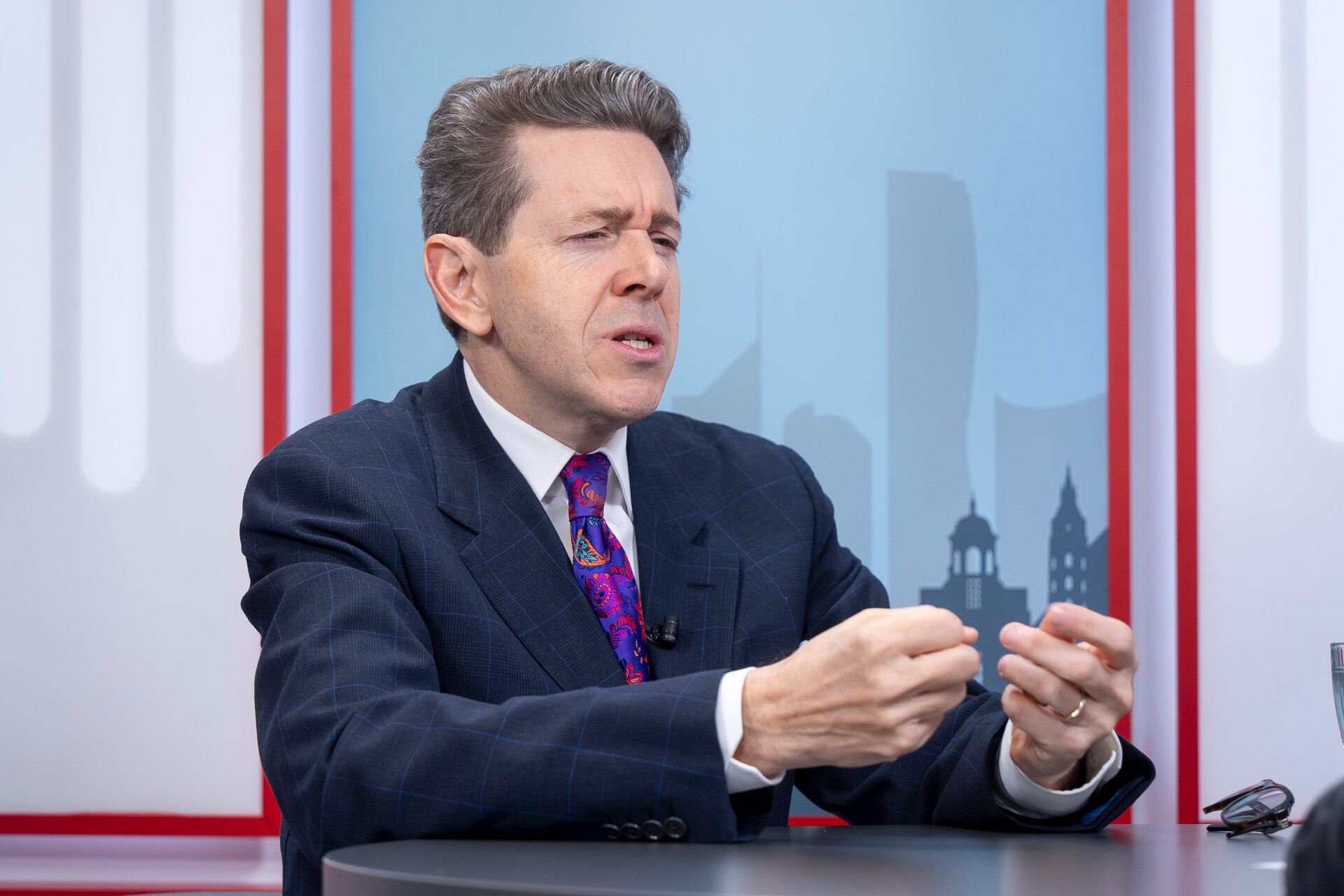 Wirtschaftskammer-Präsident Harald Mahrer verhandelt für die ÖVP zentrale Punkte eines möglichen blau-schwarzen Regierungspakts.