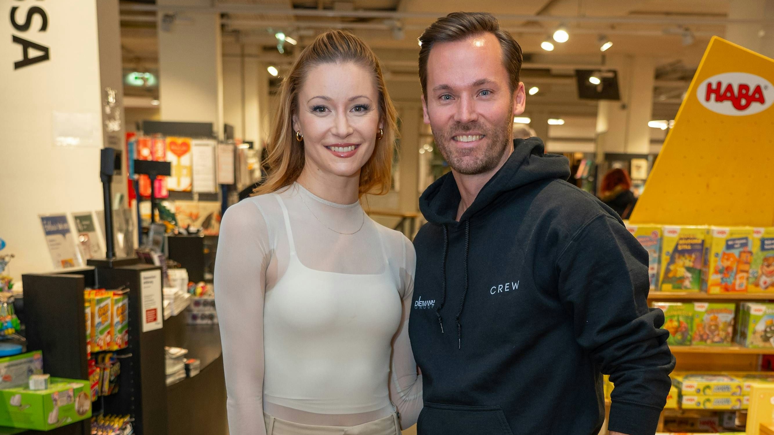 Heute.at - Überraschung bei ORF: Kaleens Verlobter bei ESC dabei