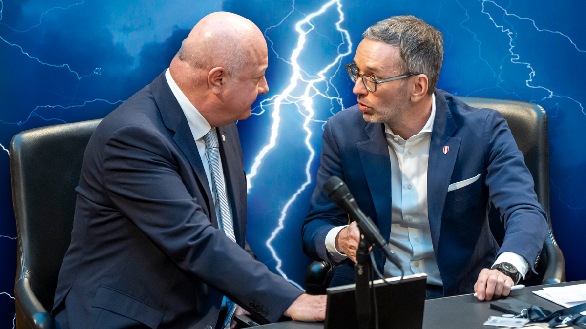 Heftiger Disput! Zwischen ÖVP-Parteiobmann Christian Stocker und FPÖ-Chef Herbert Kickl kracht es.