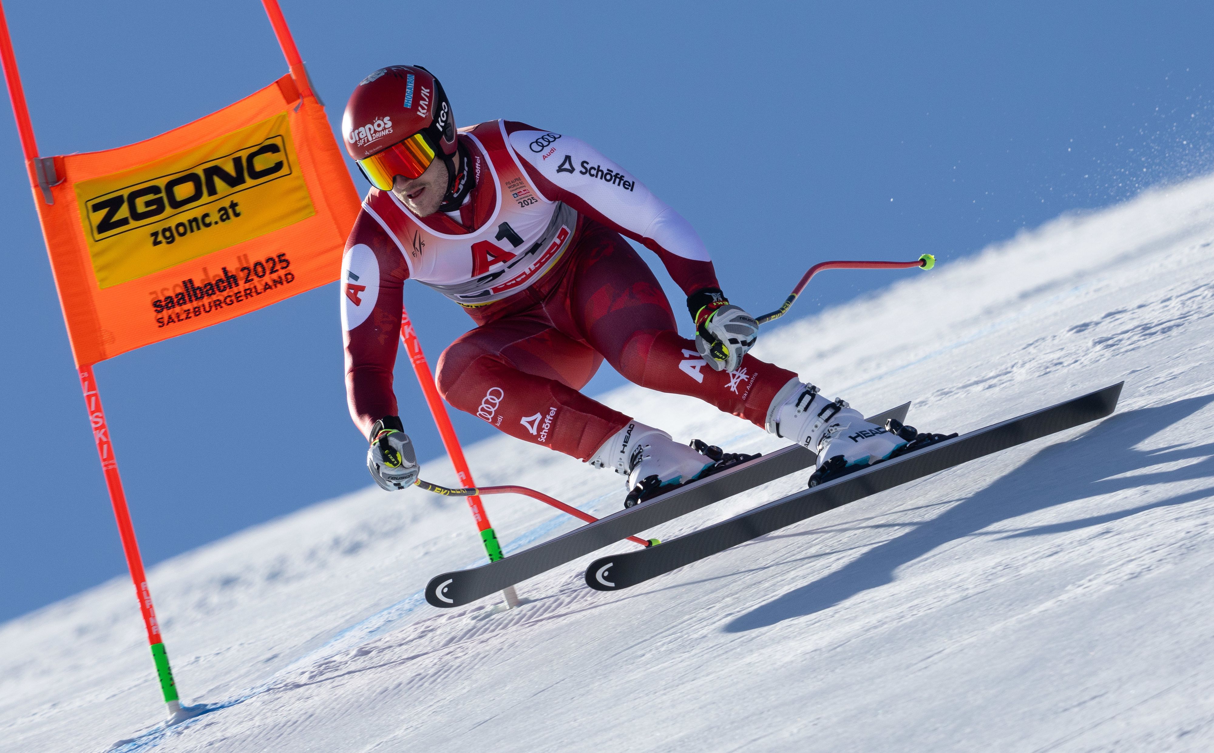 Stefan Eichberger sichert sich das letzte Abfahrtsticket.