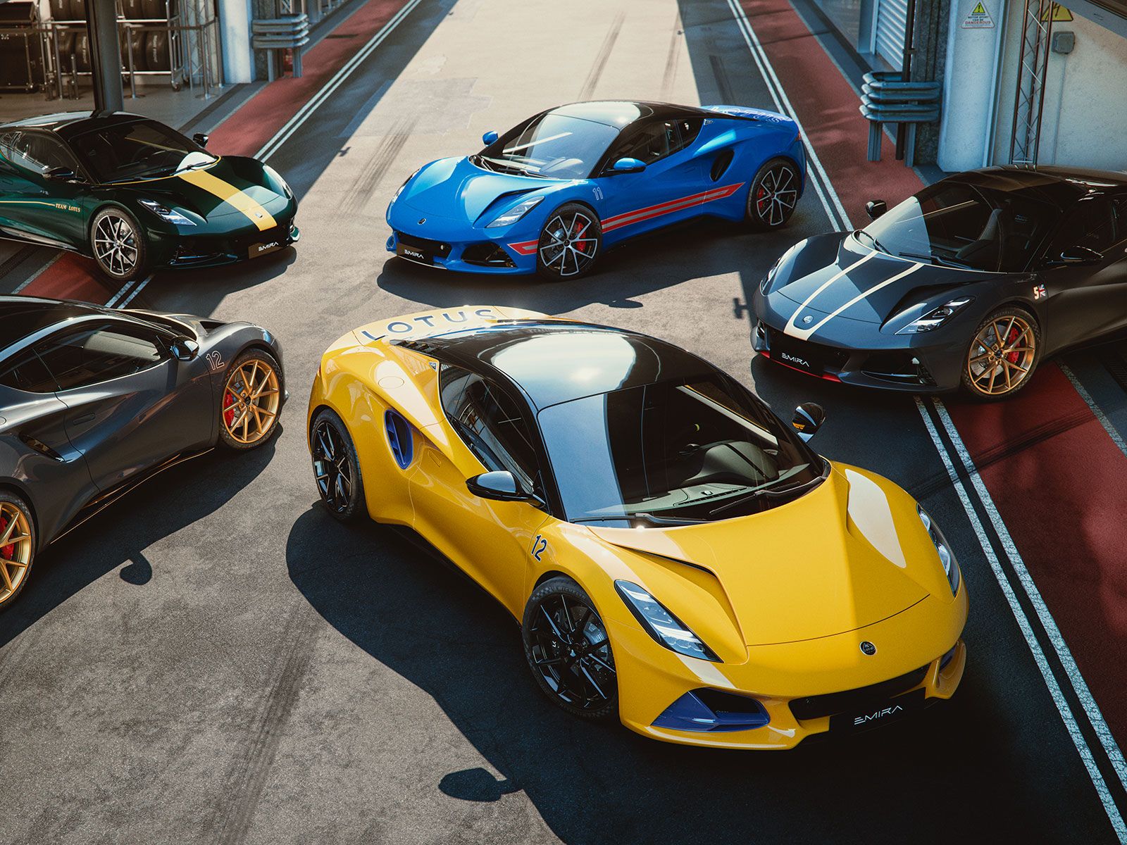 Die Stückzahl ist streng auf 12 Fahrzeuge pro Lackierung limitiert.