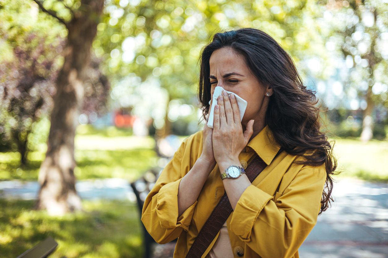 Nicht nur die Pollen werden mehr. Auch bei der Anzahl der Pollenallergiker zeigt die Tendenz nach oben.
