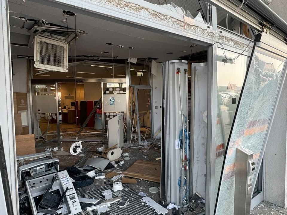 Bankomat gesprengt! Video zeigt Ausmaß der Zerstörung (Symbolfoto)