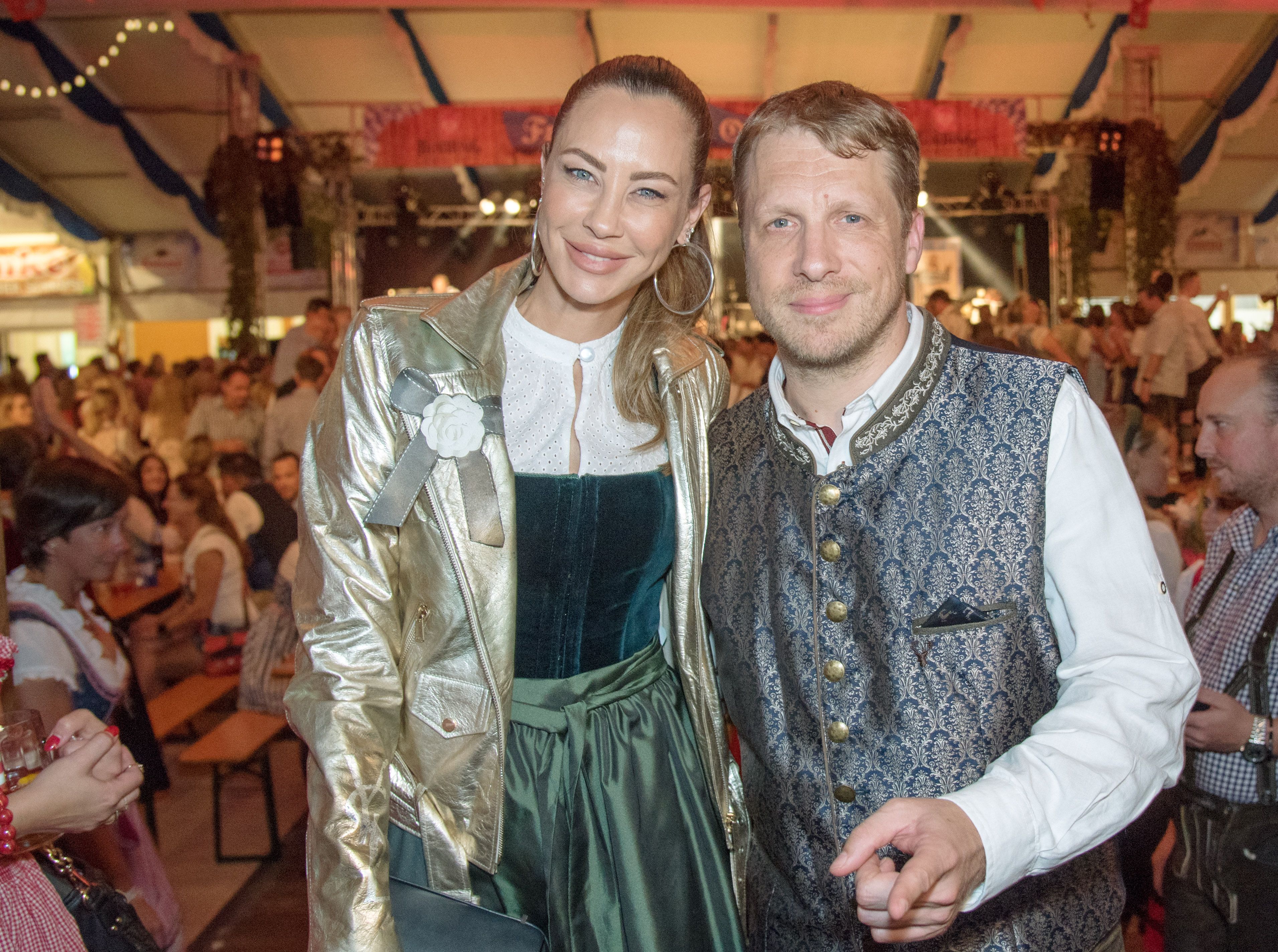Sandy Meyer-Wölden und Oliver Pocher haben neben Tochter Nayla noch die Zwillinge Elian und Emanuel (13).
