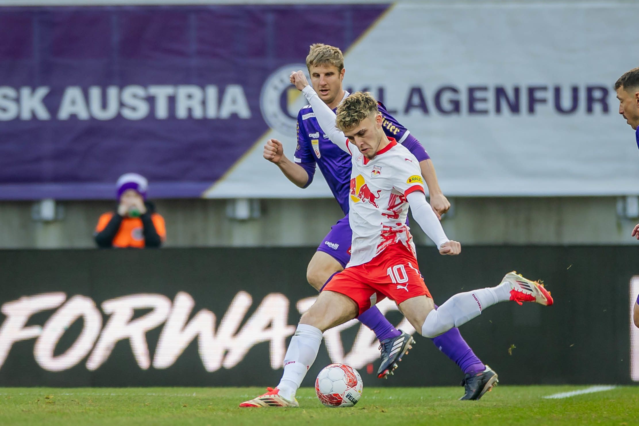 Martin Hinteregger beim Bundesliga-Comeback gegen Ex-Klub Salzburg.