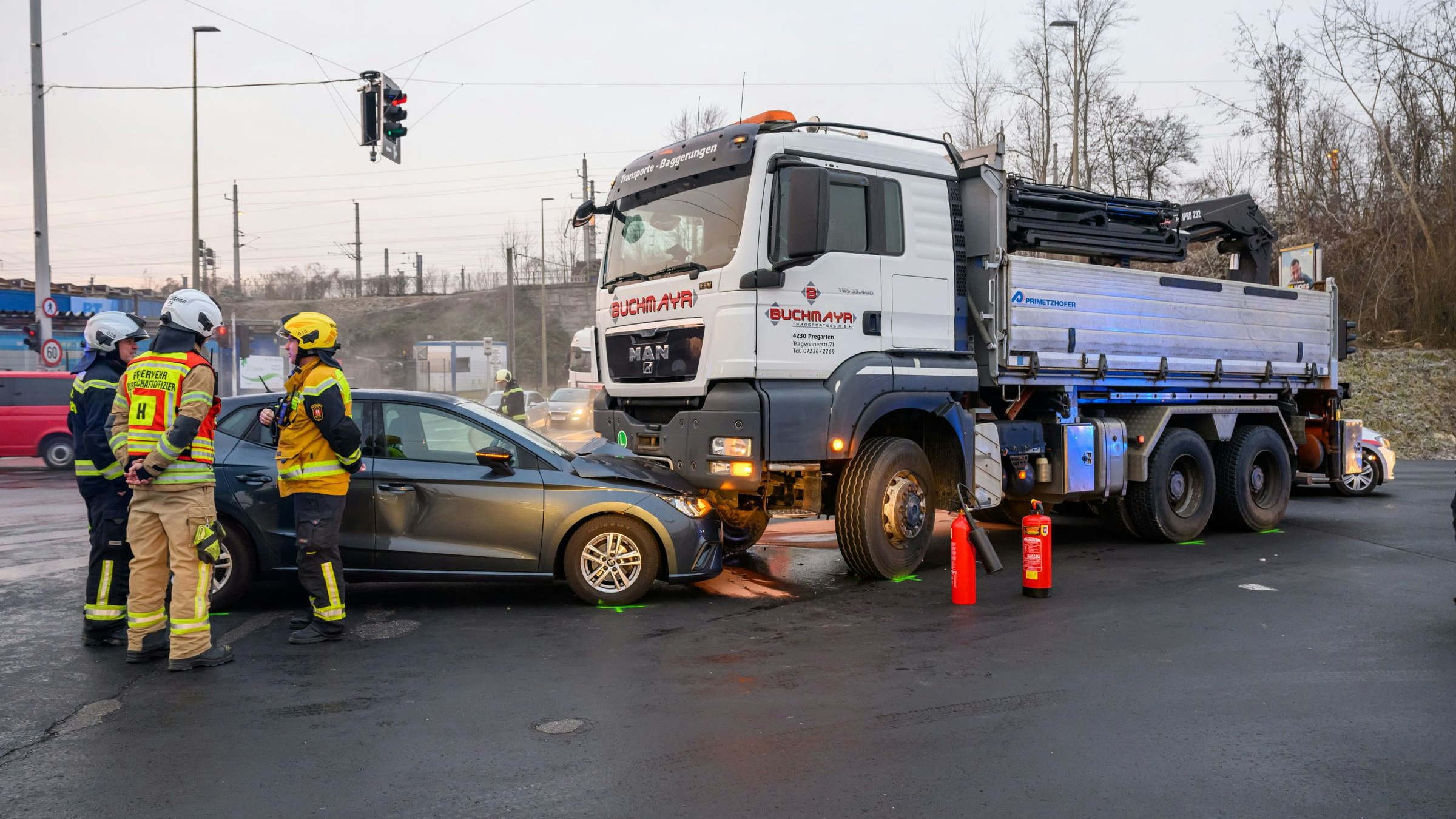 Bei der Umfahrung Ebelsberg hat es gekracht. In der Früh gab es langen Stau.