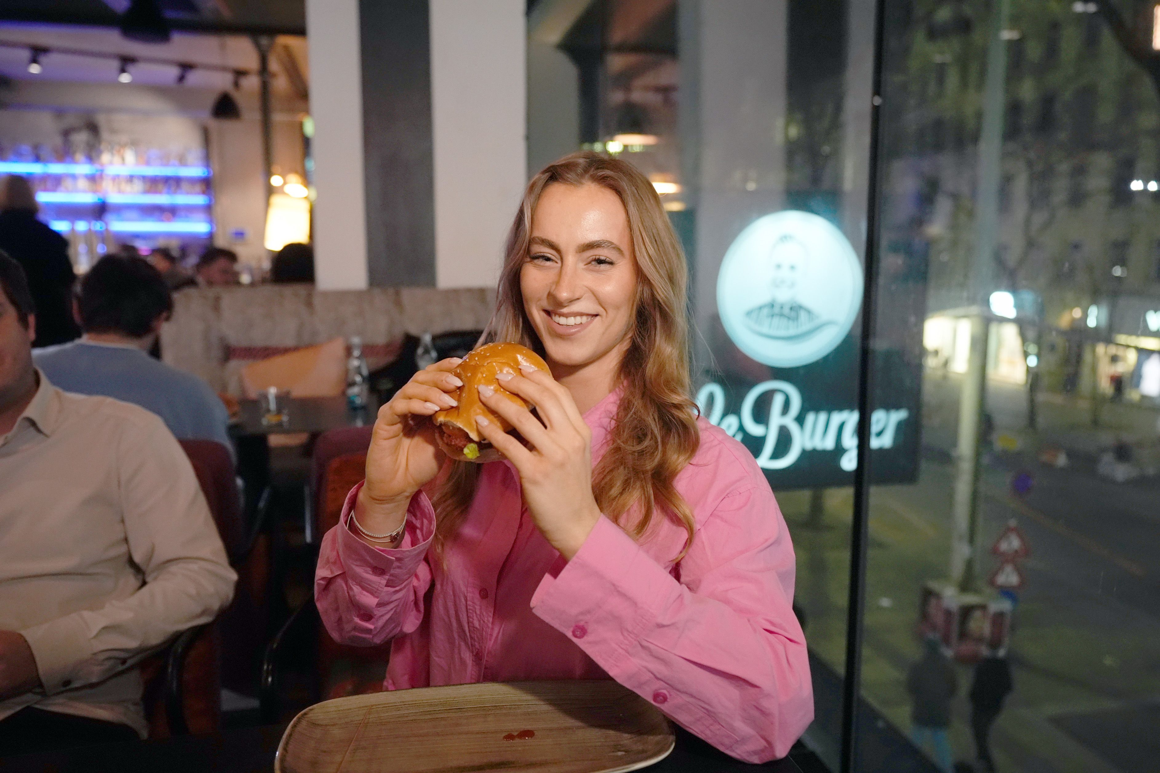 Heute Redakteurin Veronika hat der Wurmburger geschmeckt