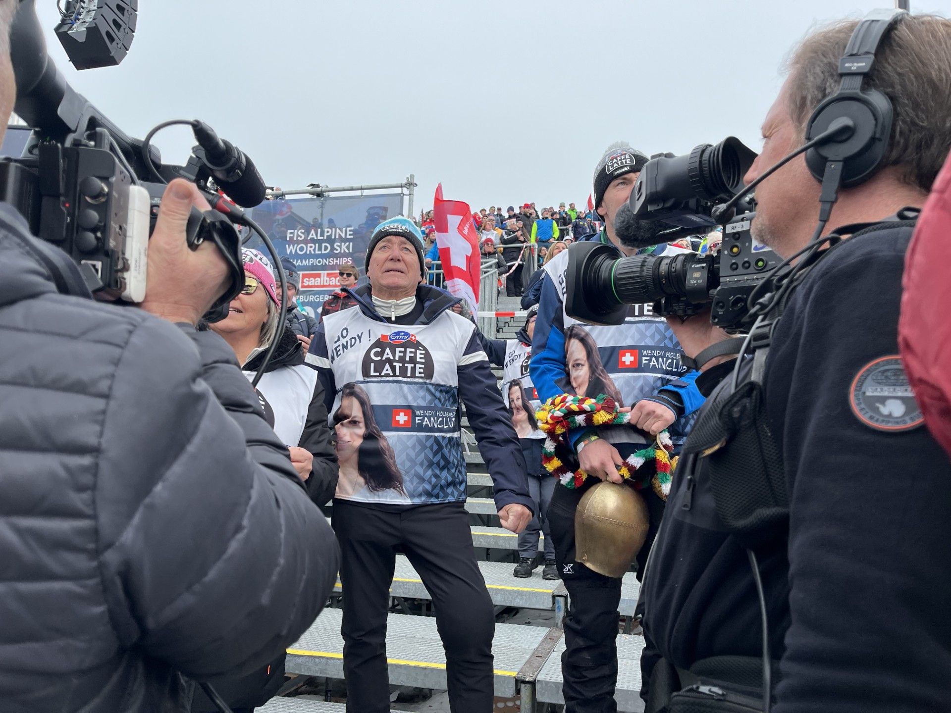 Papa Holdener: 58 Sekunden unter Strom