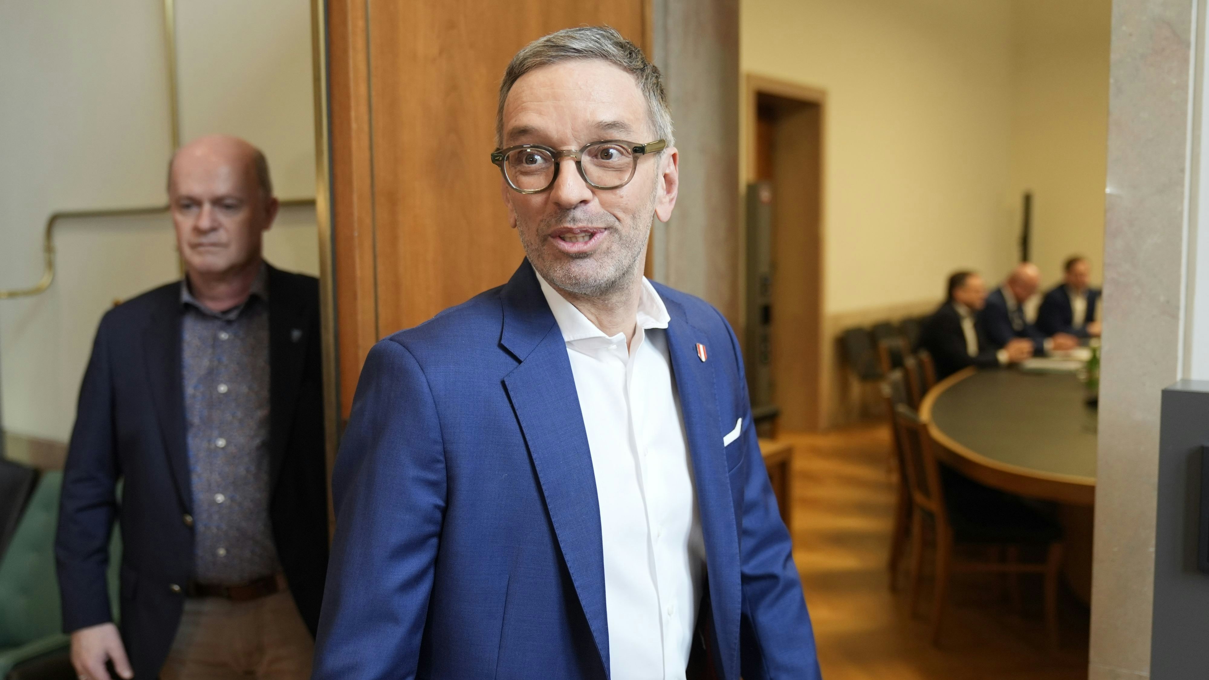 Heute.at - Hitler-Vergleich: Kickl gewinnt erneut vor Gericht