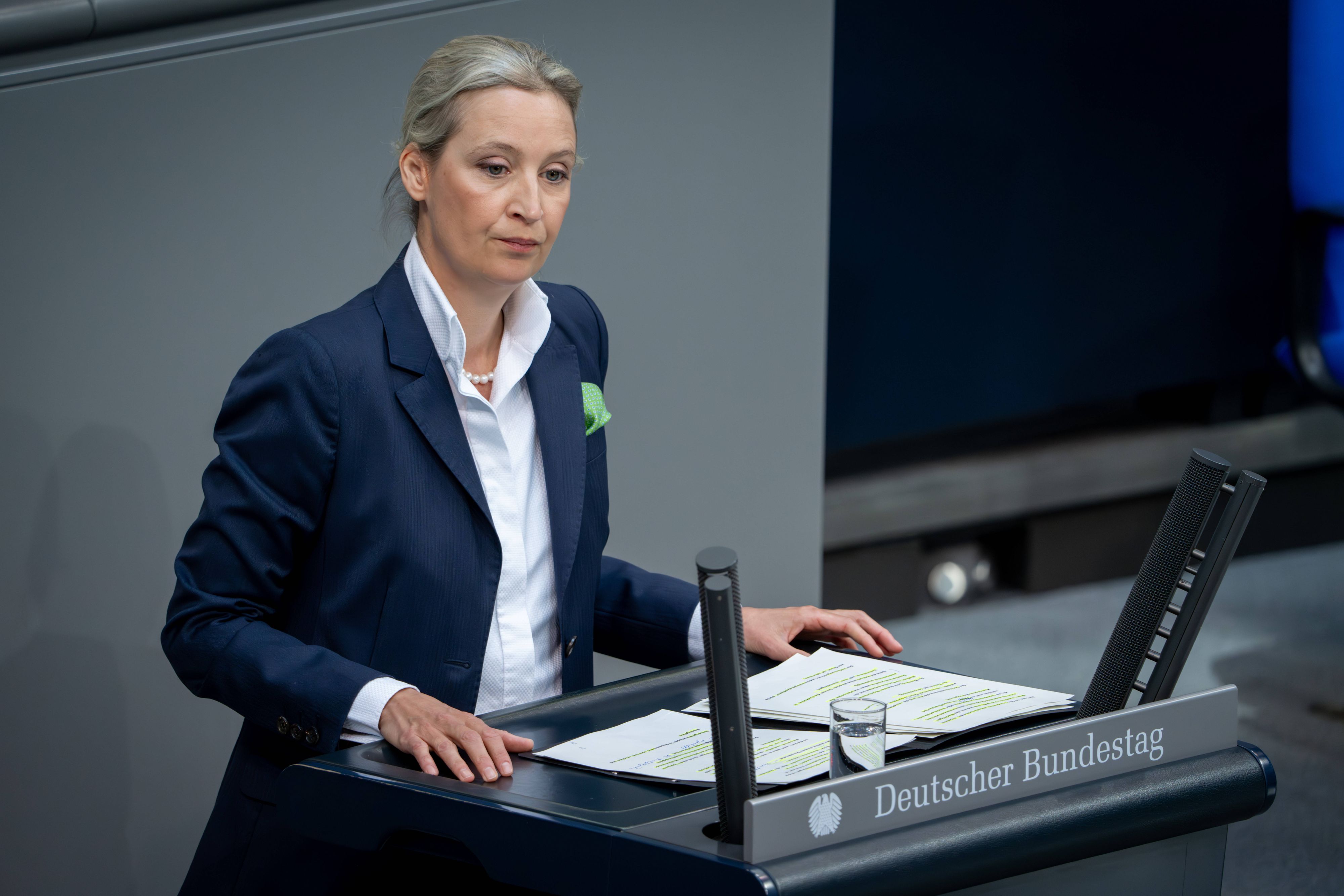 Heute.at - Chaos im Bundestag – Weidel-Abfuhr sorgt für Applaus