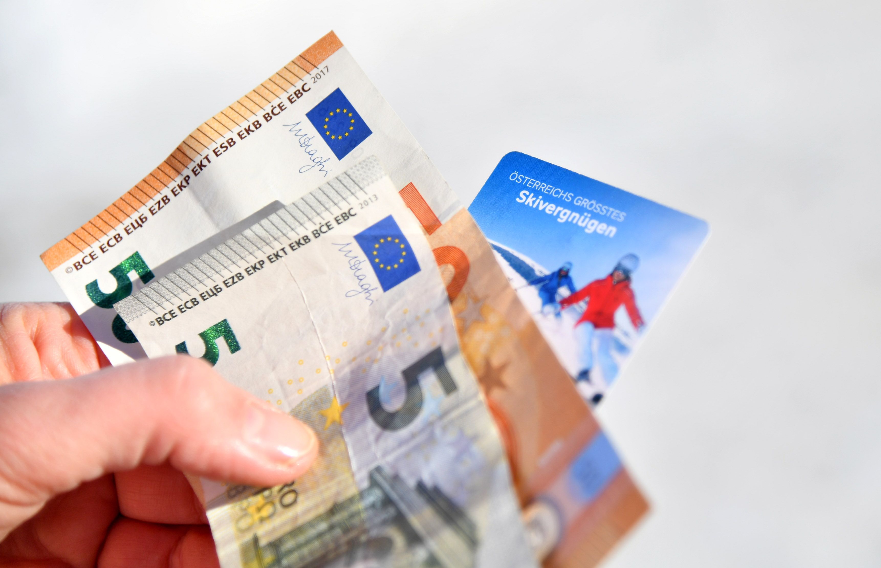 Das vergnügen auf der Skipiste ist teurer geworden.