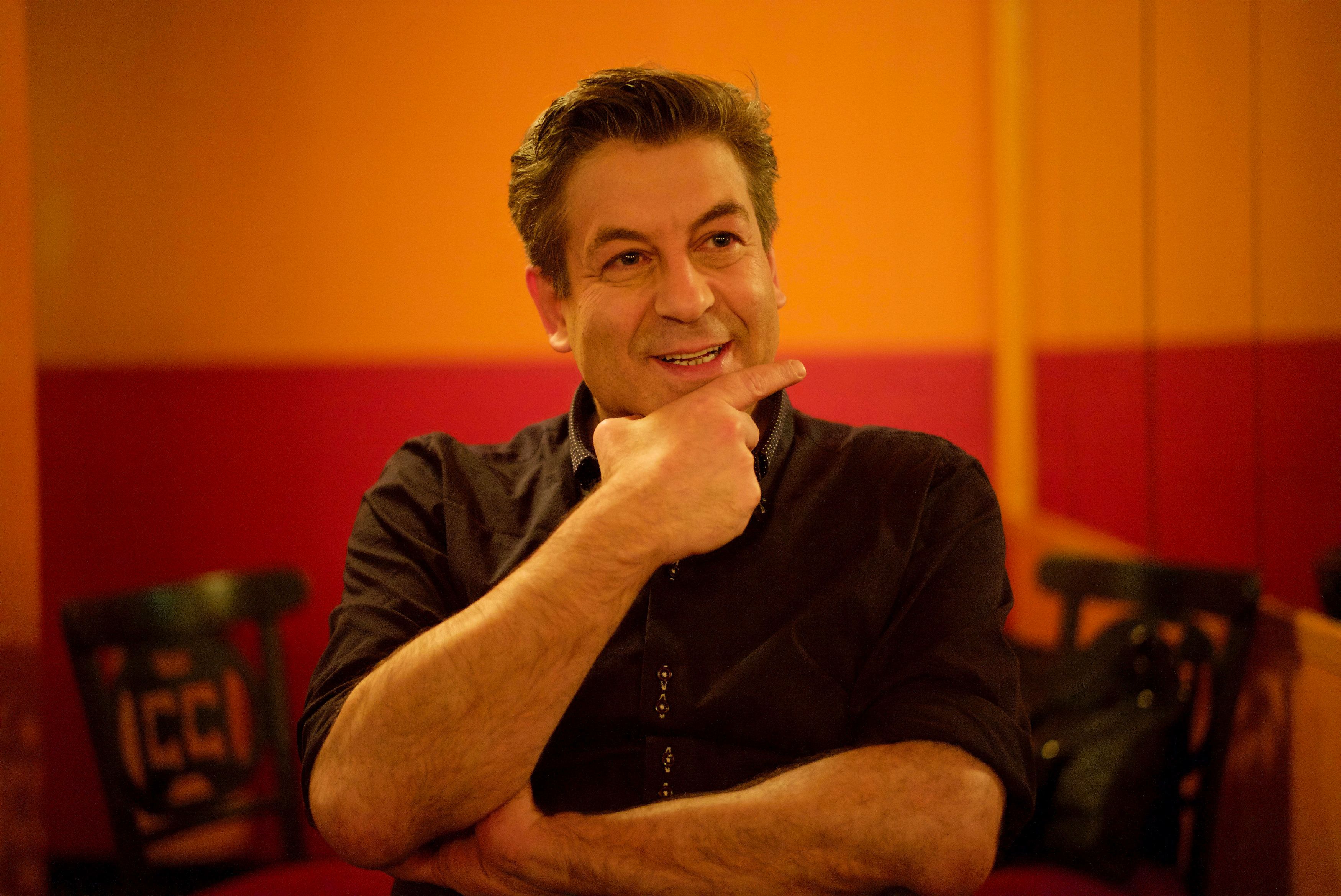 Thomas Birkmeir, Direktor des Theaters der Jugend, wehrt sich gegen Vorwürfe.