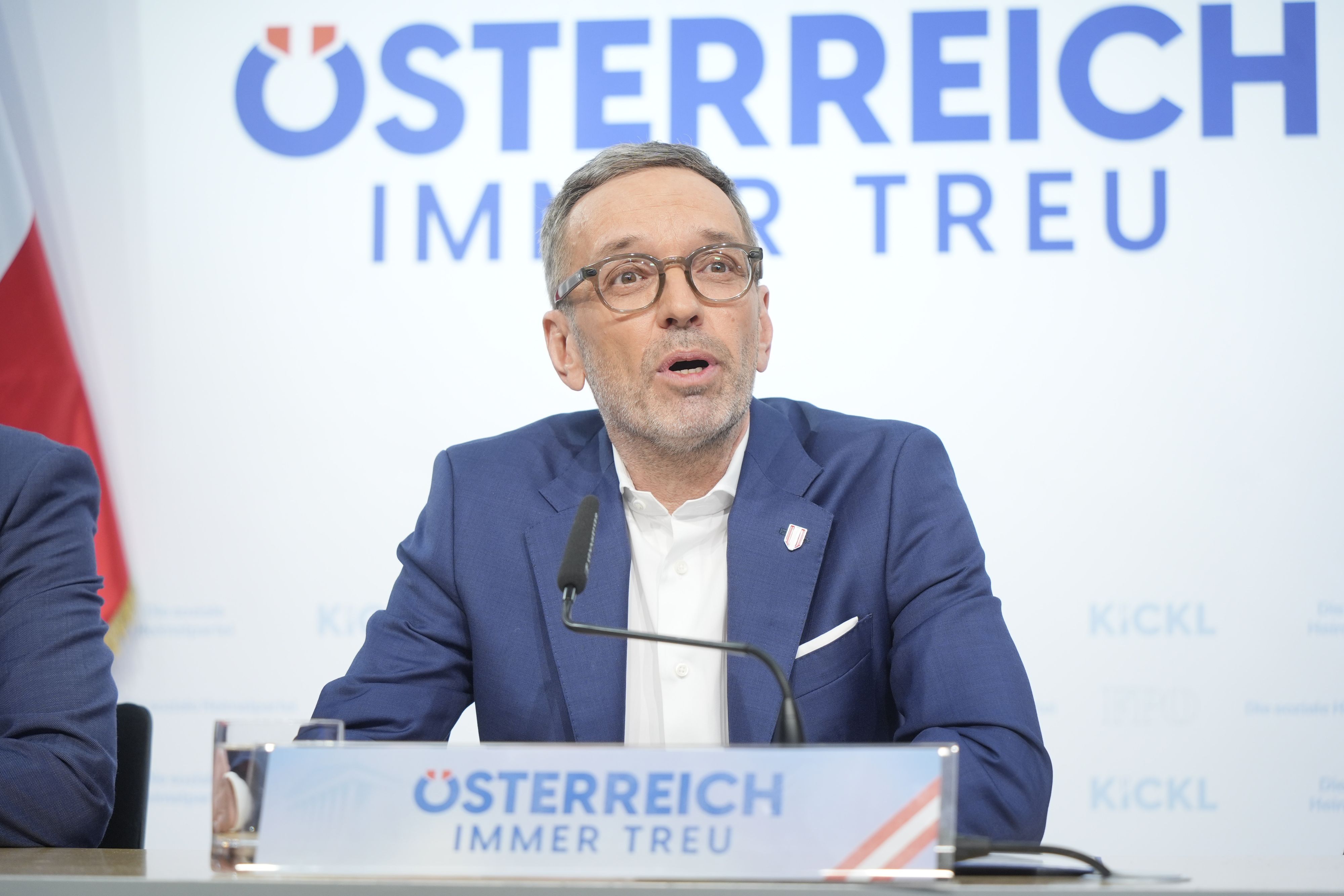 FPÖ-Chef Herbert Kickl lässt das Aus der Koalitionsverhandlungen mit der ÖVP nicht unkommentiert.