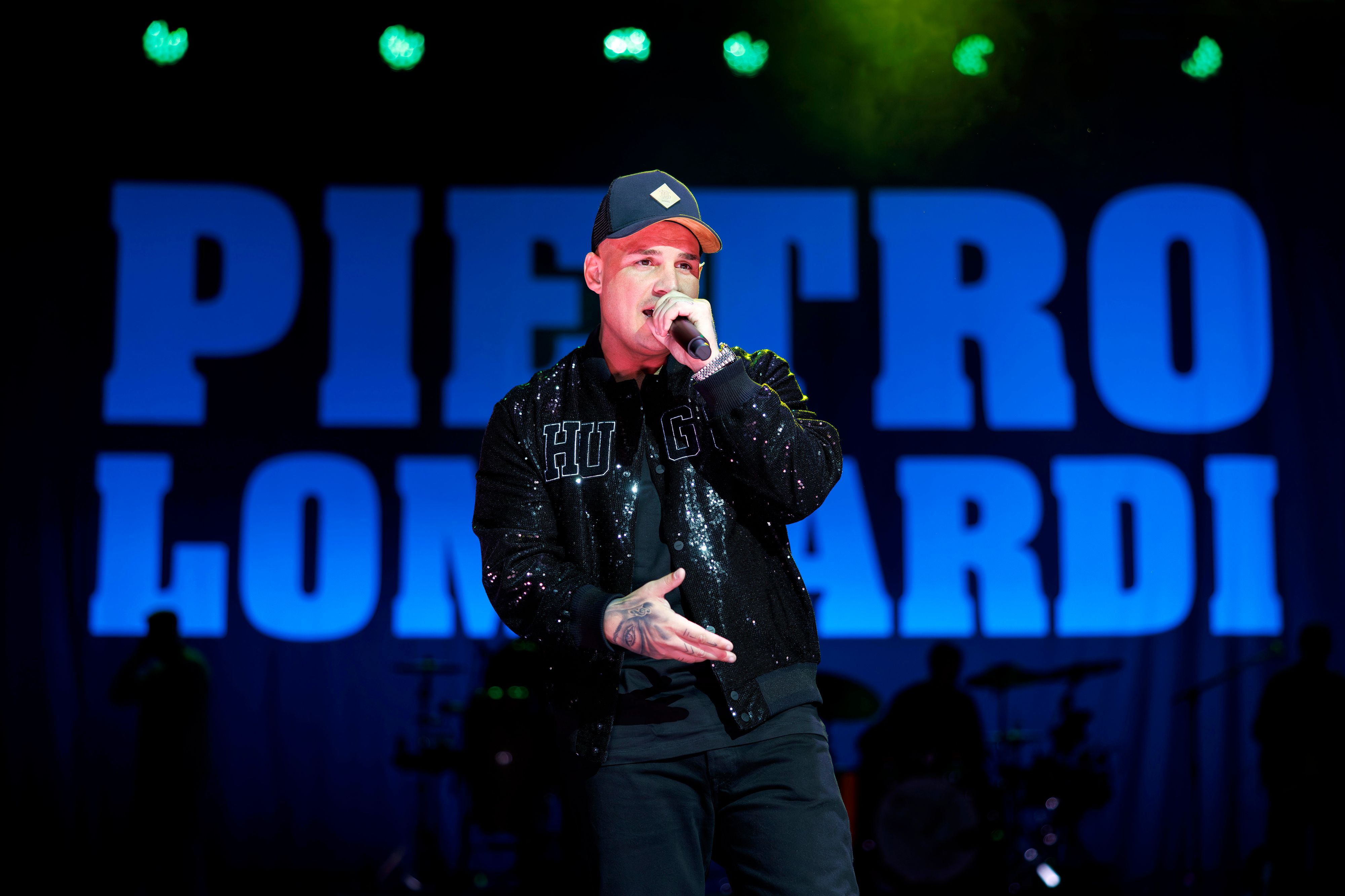 Pietro Lombardi bei seinem Konzert im Rahmen seiner Kapitel Tour in der Lanxess-Arena in Köln.
