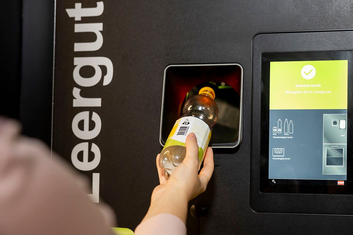 Das Plastik- und Dosenpfand ist seit Anfang des Jahres gesetzlich in Österreich verankert.