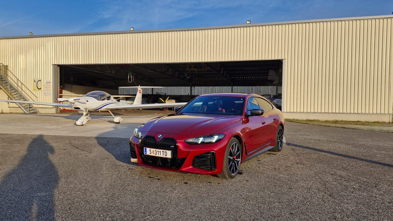 Sportlich und sparsam: der BMW M440i