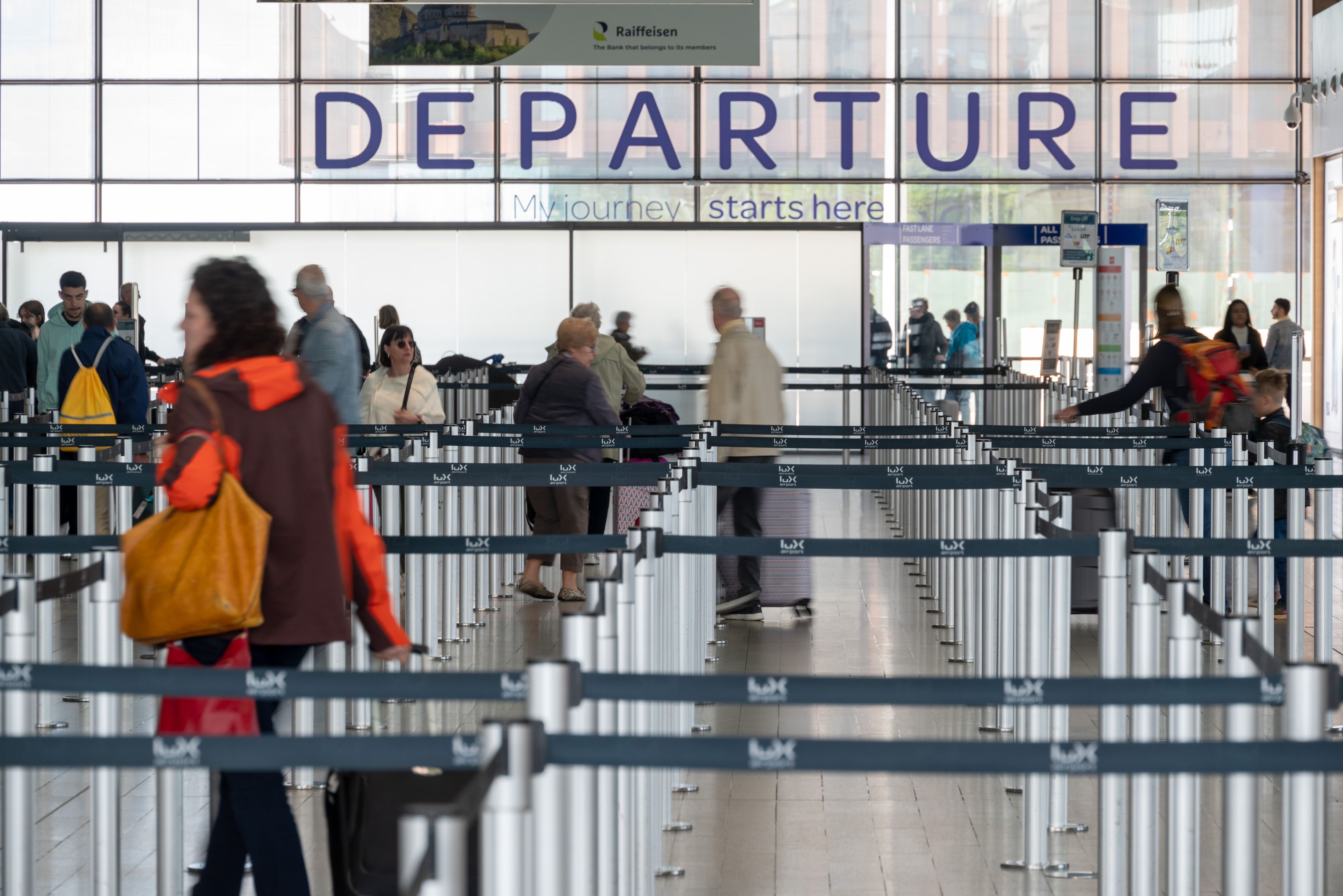 Von Luxemburg startende Reisende brauchen laut Auswertung besonders viel Geduld.