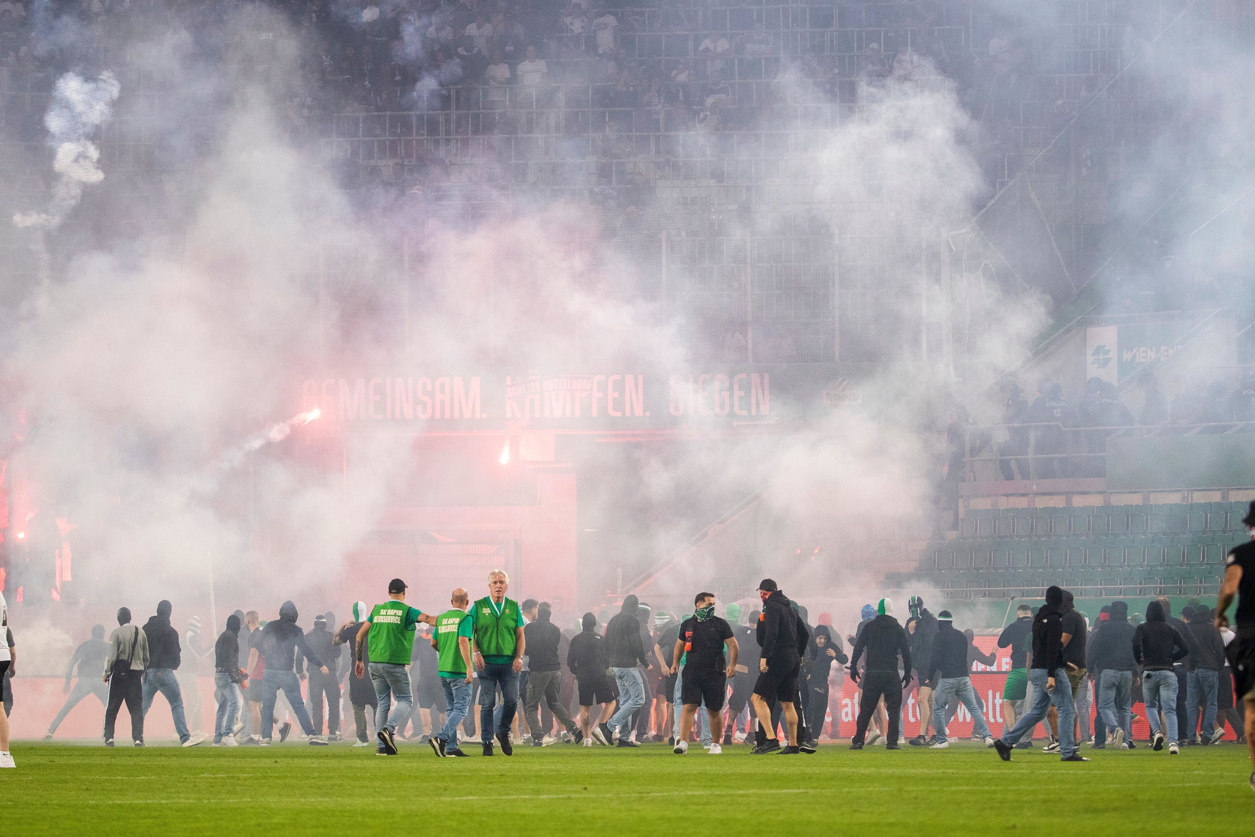 Ausschreitungen beim letzten Derby sorgten für den Verzicht auf Auswärts-Fans.