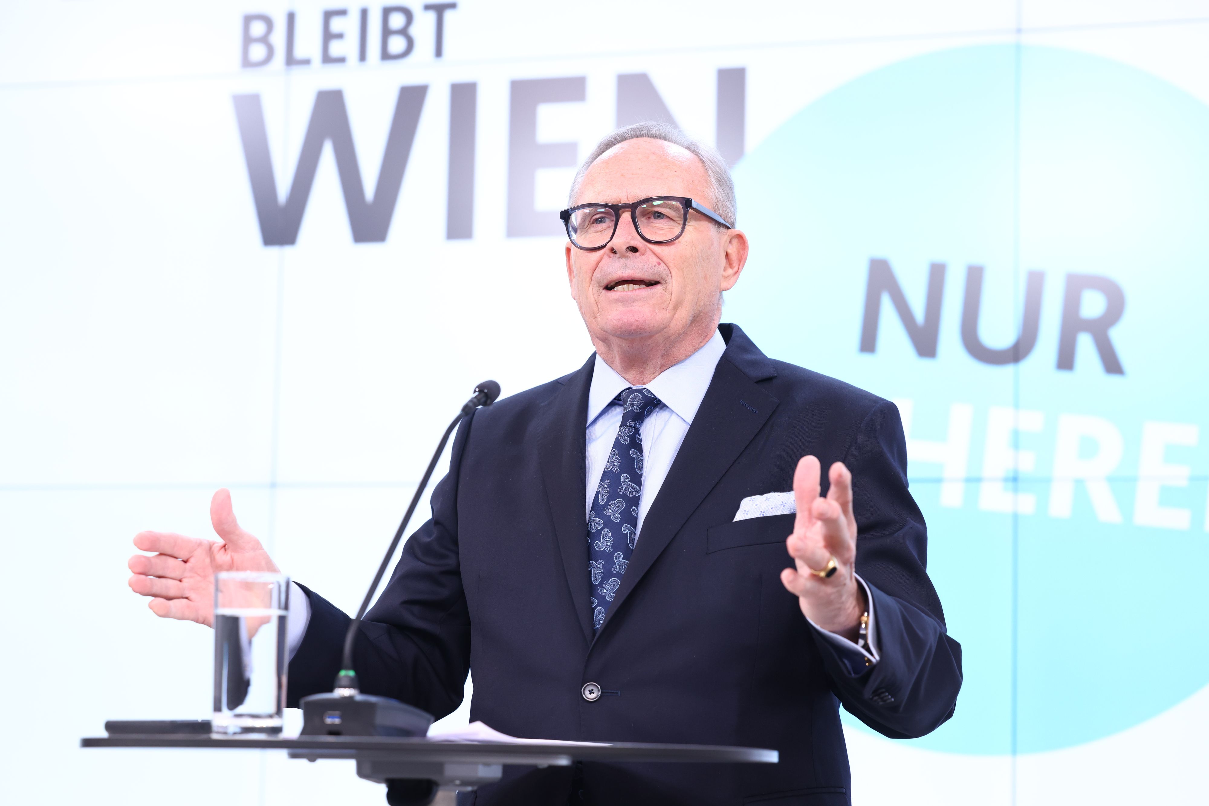 ÖVP Wien Chef Karl Mahrer stellte ihren Sicherheitsplan für die Hauptstadt vor