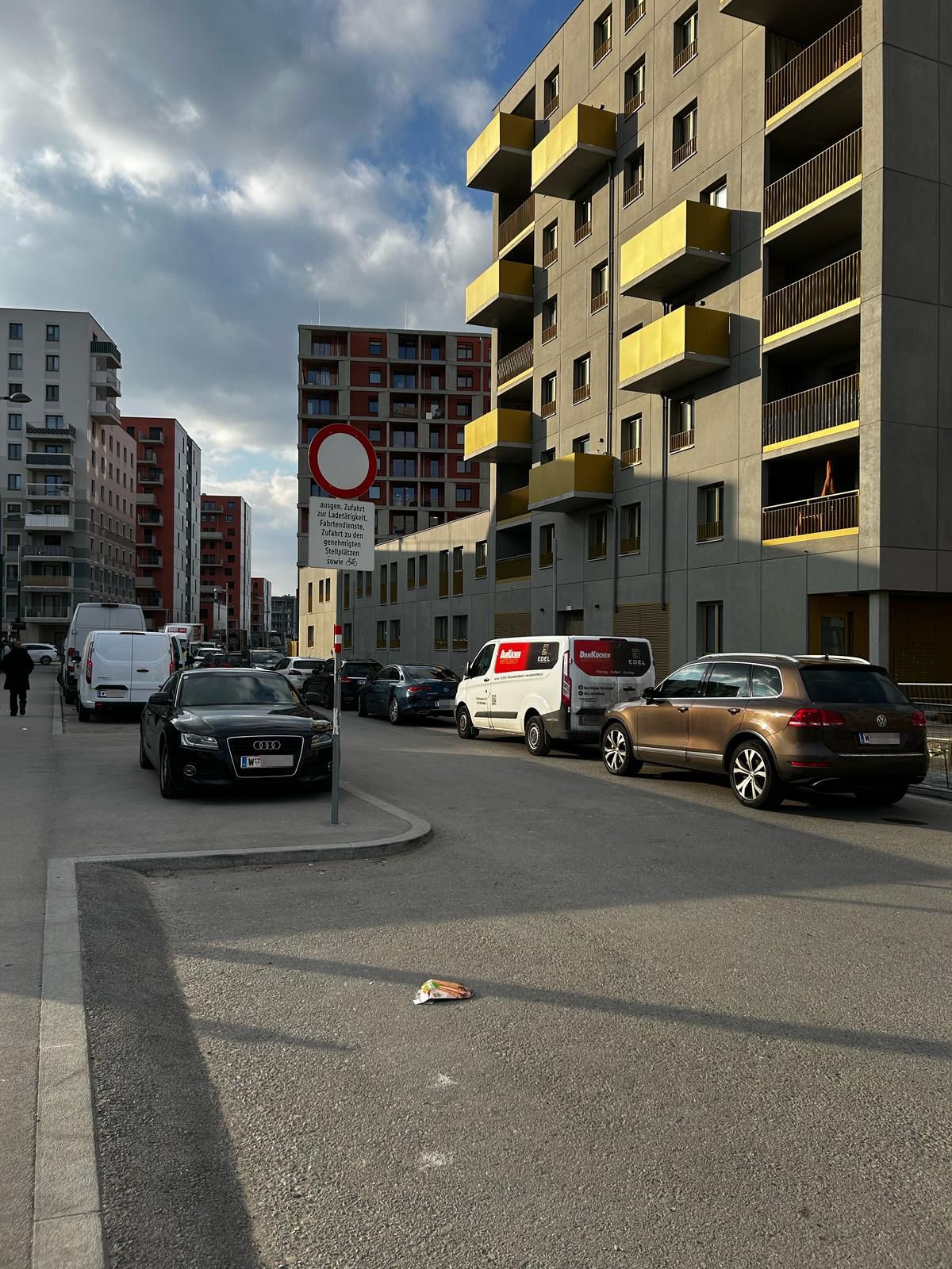 Das Fahrverbot ärgert nicht nur Anrainer, sondern vor allem Eltern.