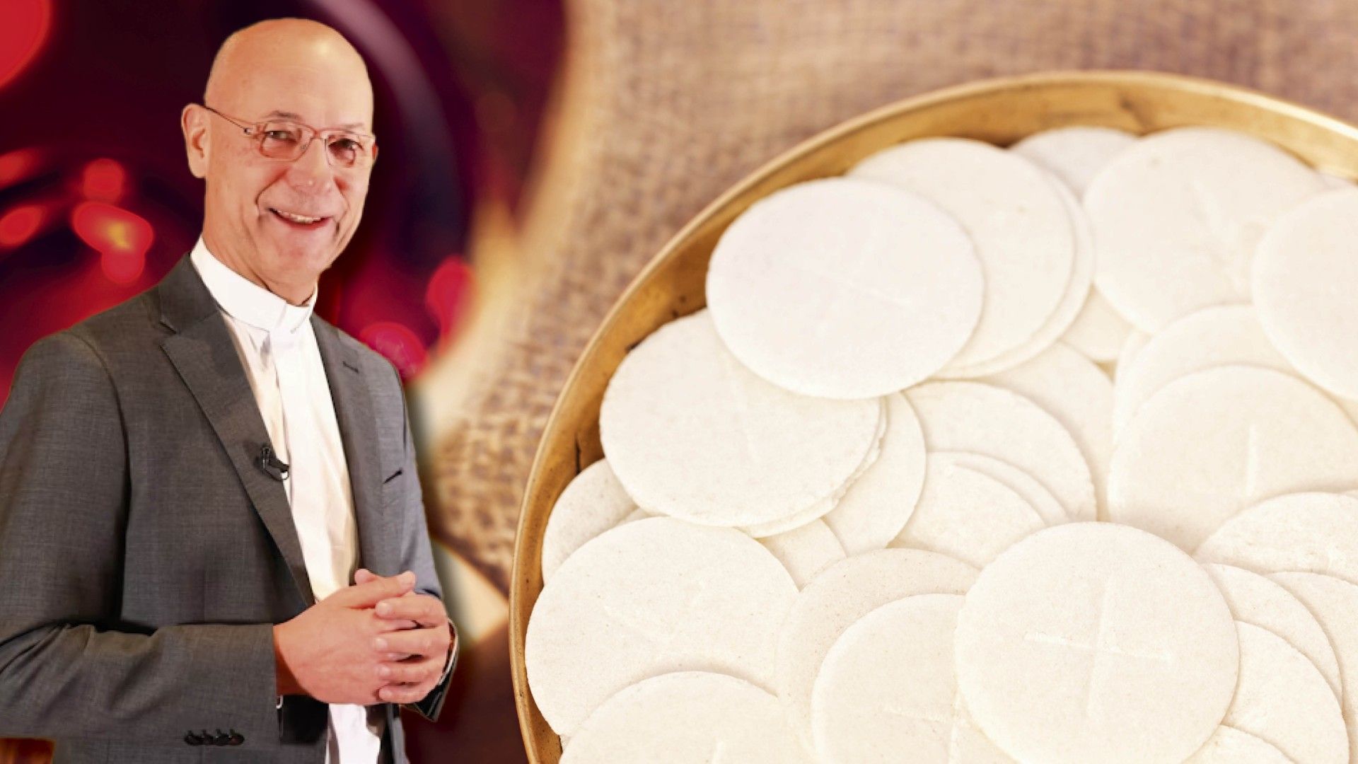 Dompfarrer Toni Faber äußert sich zu der Idee des glutenfreien Brotes und des alkoholfreien Weines während der heiligen Messe.