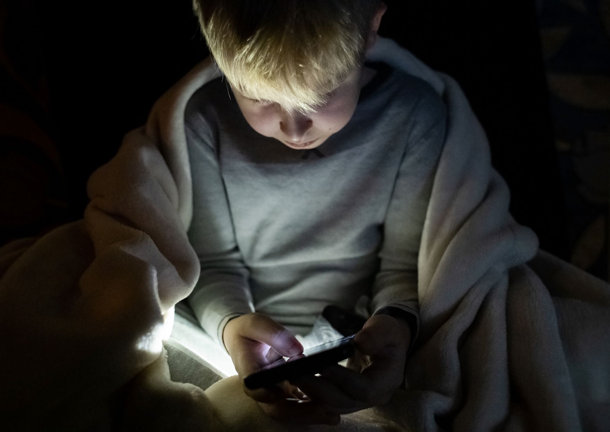 Viele Eltern und Kinder sind sich der Gefahren im Internet nicht bewusst. (Symbolbild)