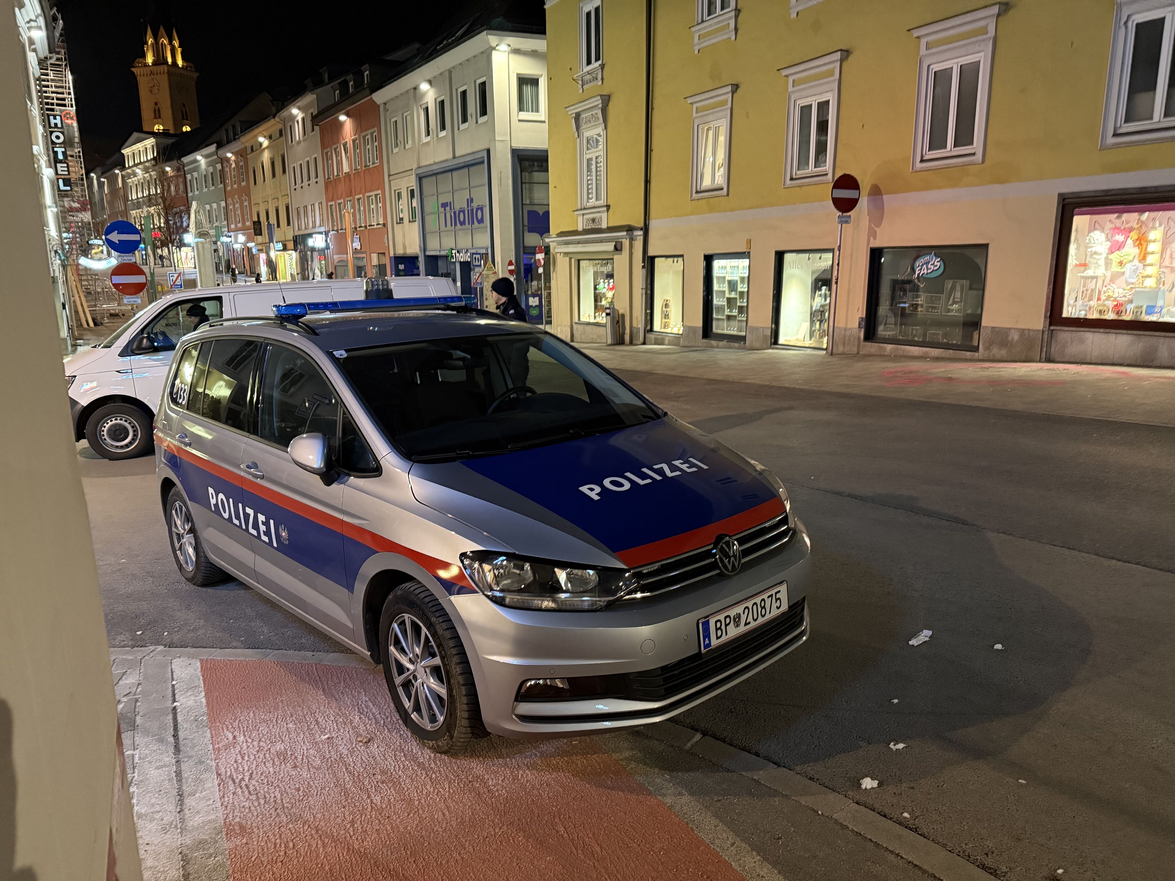 Die Polizei musste die Männer nur noch abholen (Symbolbild).