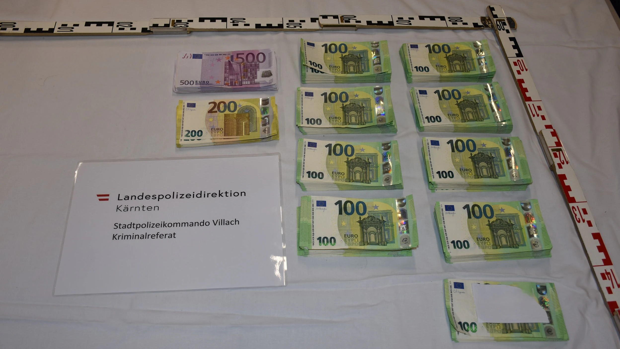 Die Polizei konnte die gesamte Beute sicherstellen.