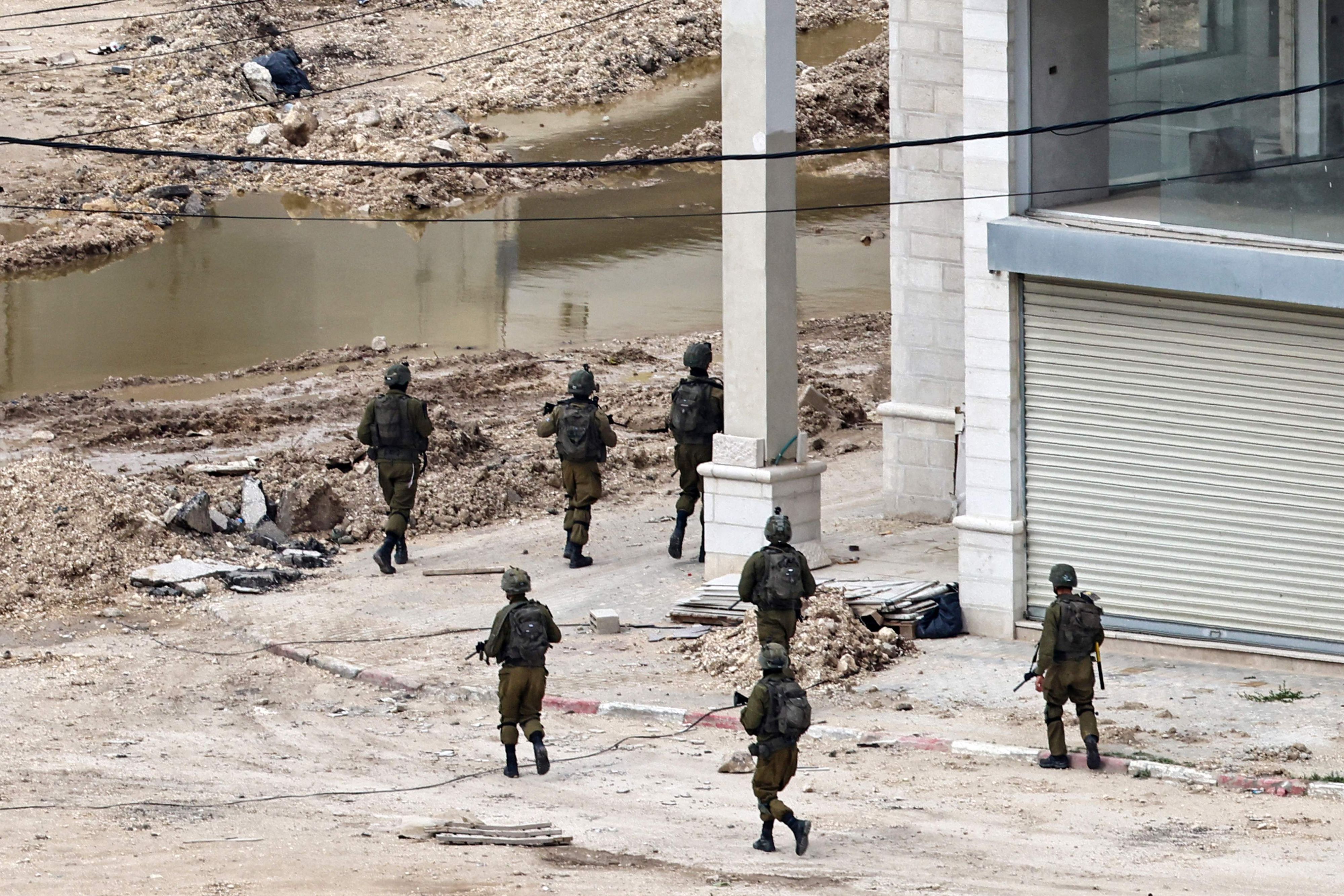 Nach den mutmaßlichen Terrorattacken auf Tel Aviv kündigt Israel einen 