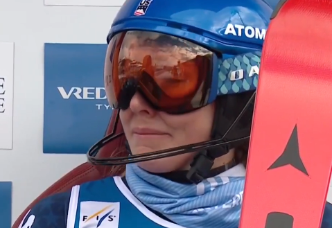 Shiffrin weinte nach ihrem Jubiläumssieg und den schweren Tagen davor.