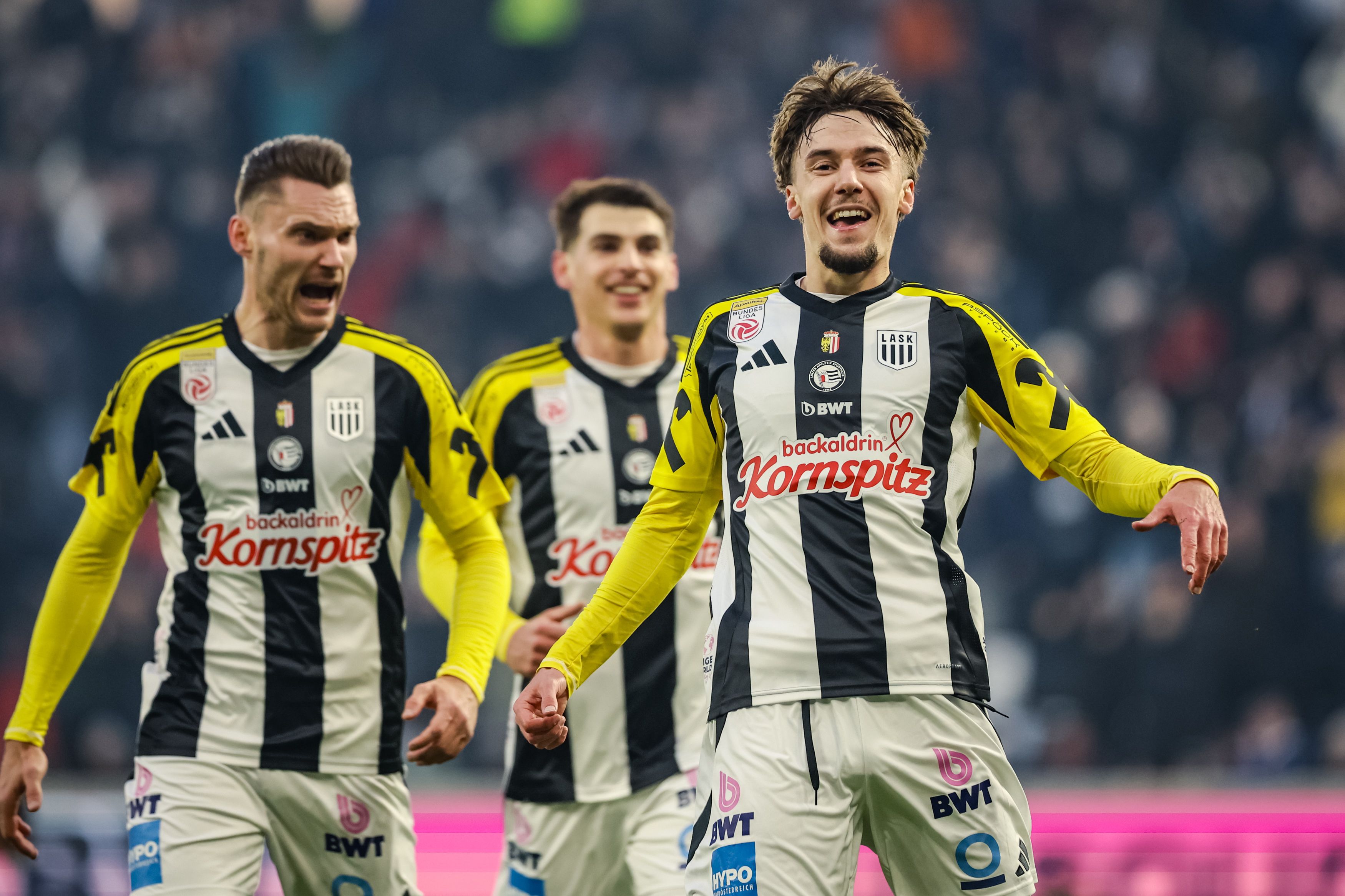 Lang jubelt über das 1:0 gegen Rapid.