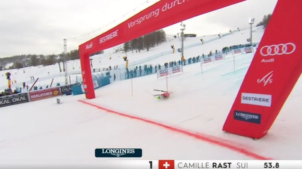 Camille Rast stürzte in Sestriere ins Ziel – ein folgenschwerer Crash.