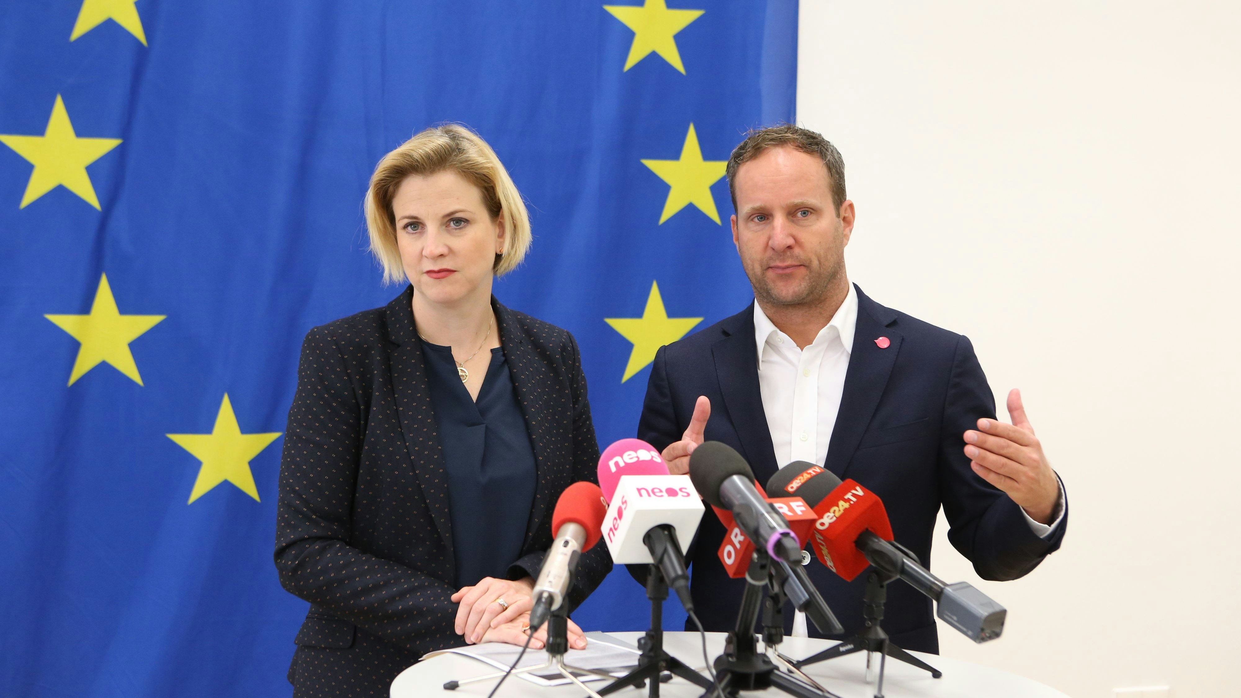 Matthias Strolz mit Beate Meinl-Reisinger