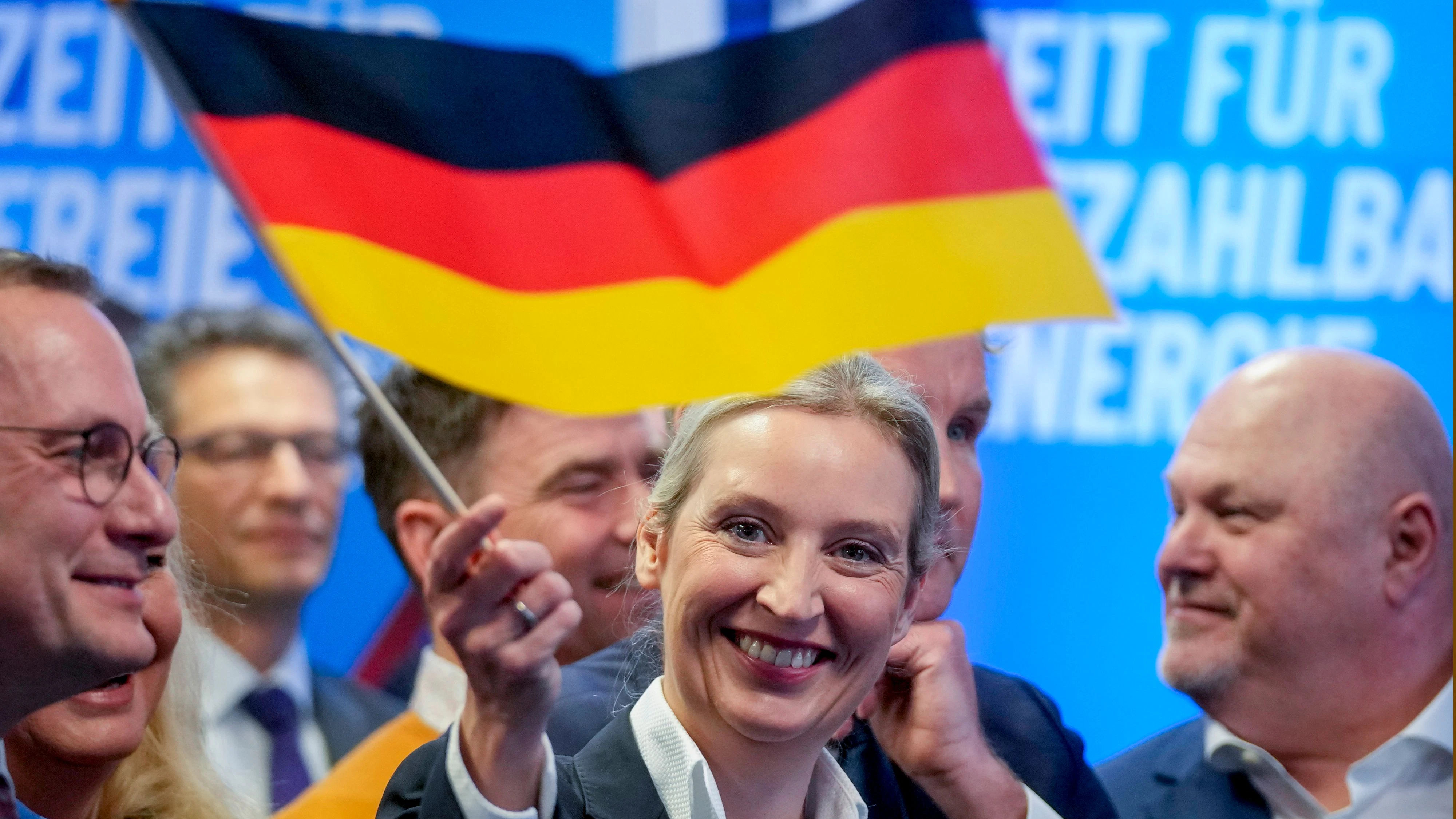 Alice Weidel will in die Bundesregierung und fordert ein "Ende der Blockadehaltung" von Friedrich Metz und der CDU. 