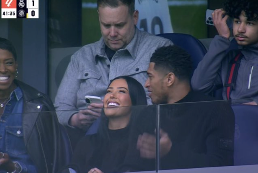 Bellingham mit Model-Freundin Castro