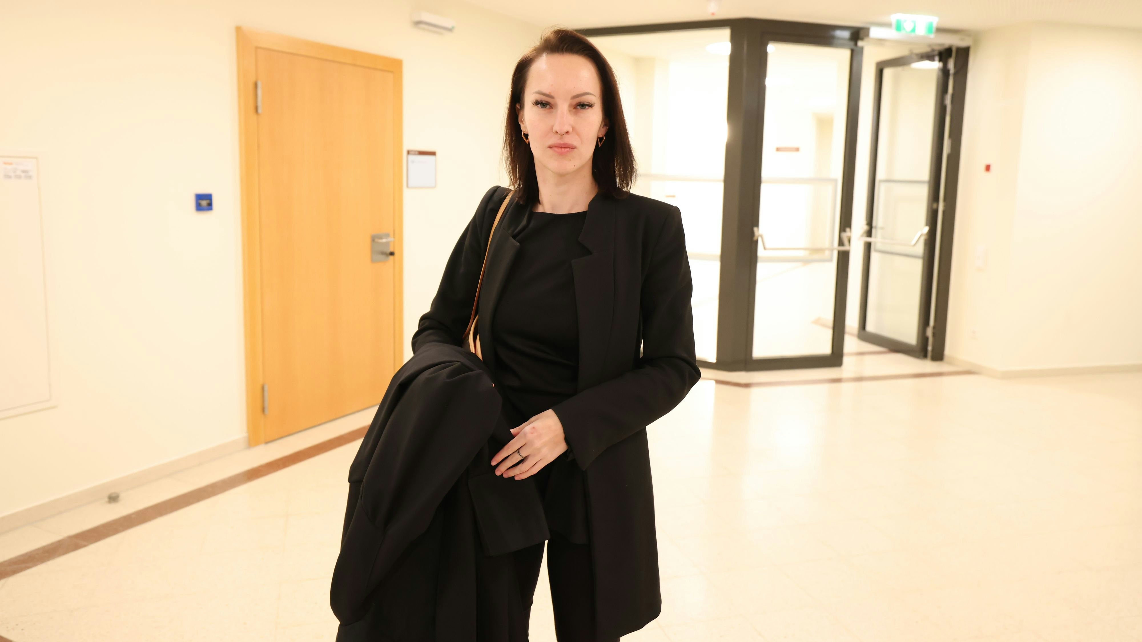 Top-Anwältin Ina-Christin Stiglitz verteidigt den Verdächtigen.