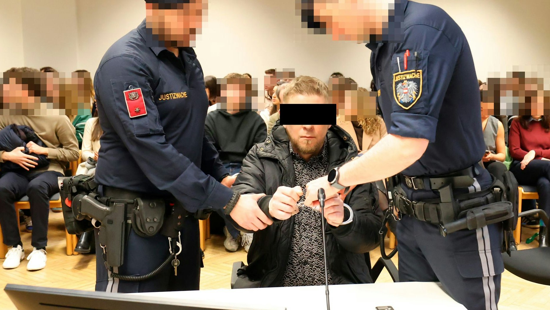 Der Angeklagte Robert O. (40) verantwortete sich vor Gericht geständig.