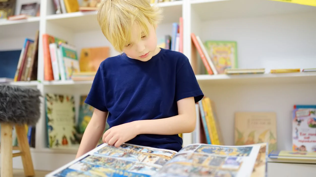 Kinder lassen sich beim Lesen gerne schnell ablenken