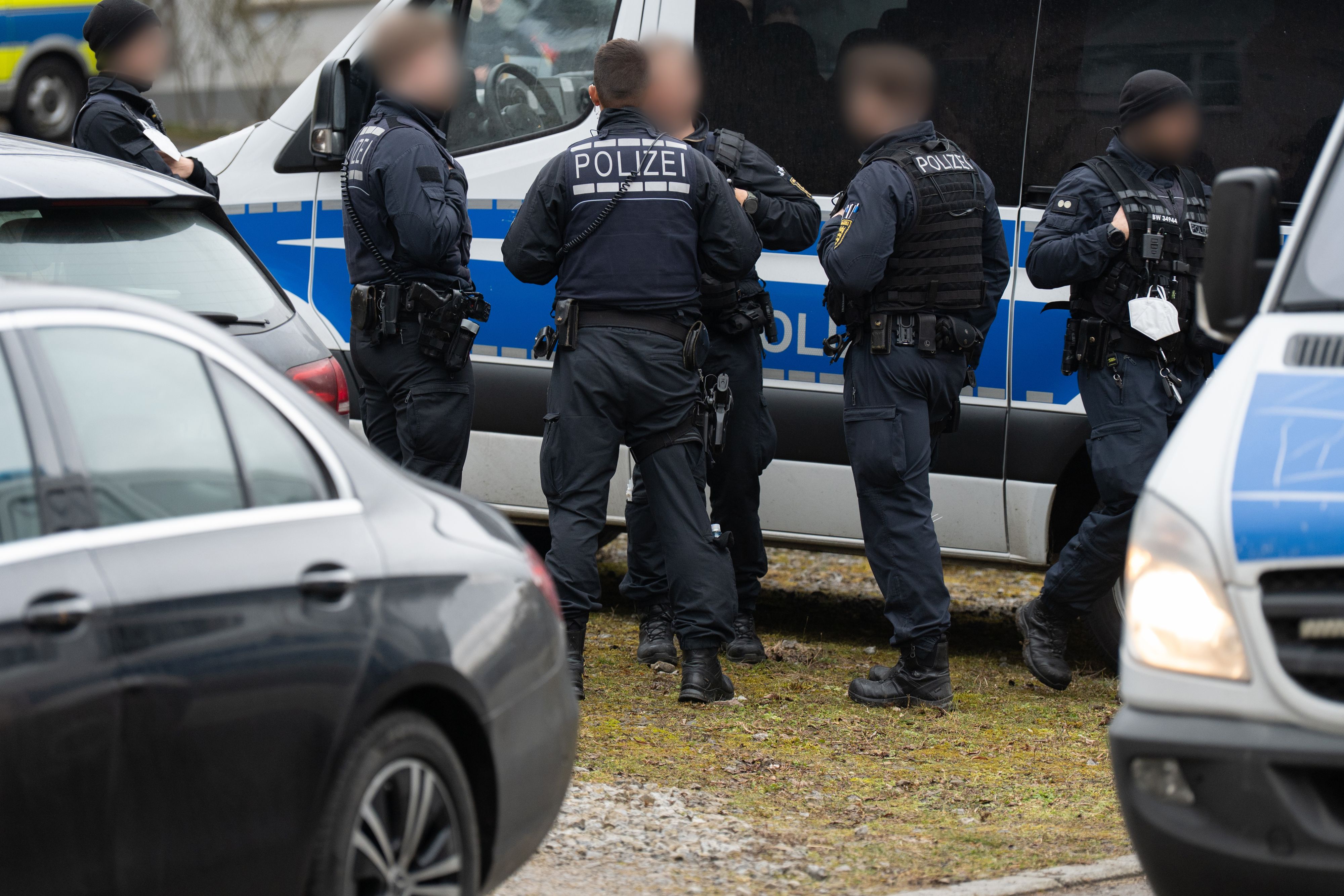 Rund 100 Polizisten standen im Einsatz.