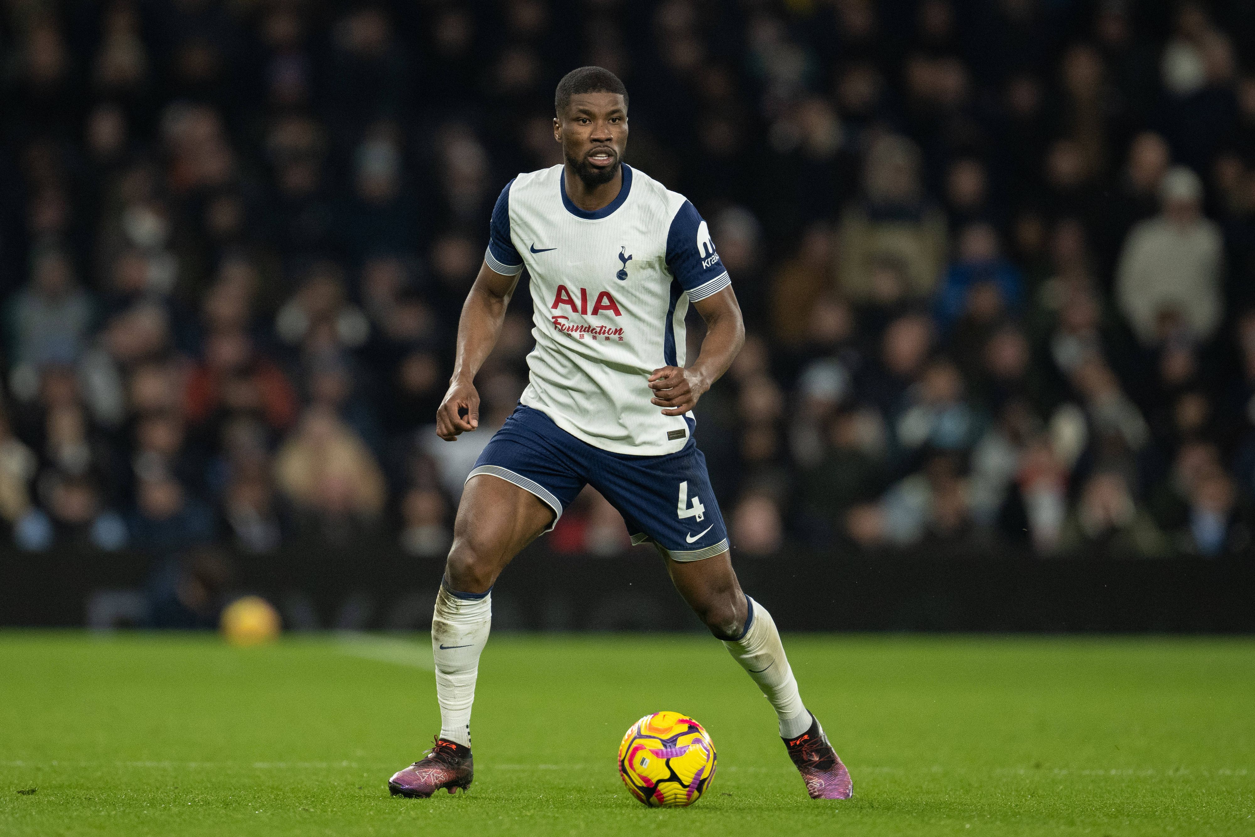 Kevin Danso zeigt überzeugende Leistungen bei den Spurs.