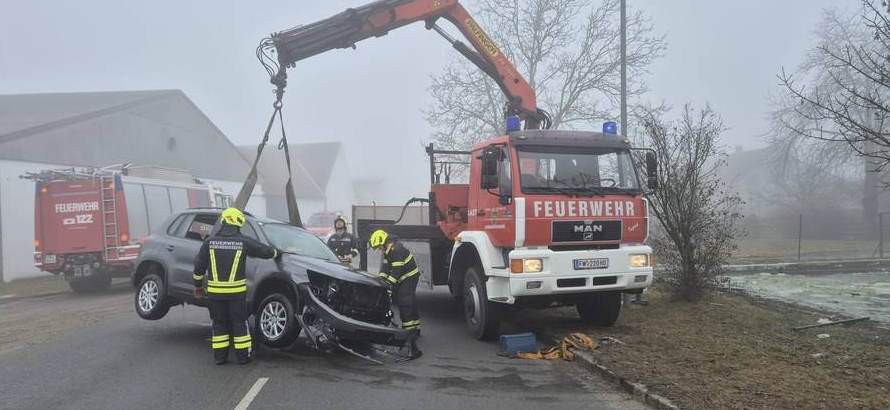 Gerade in den Herbst- und Wintermonaten passieren immer wieder Unfälle auf unseren Straßen.