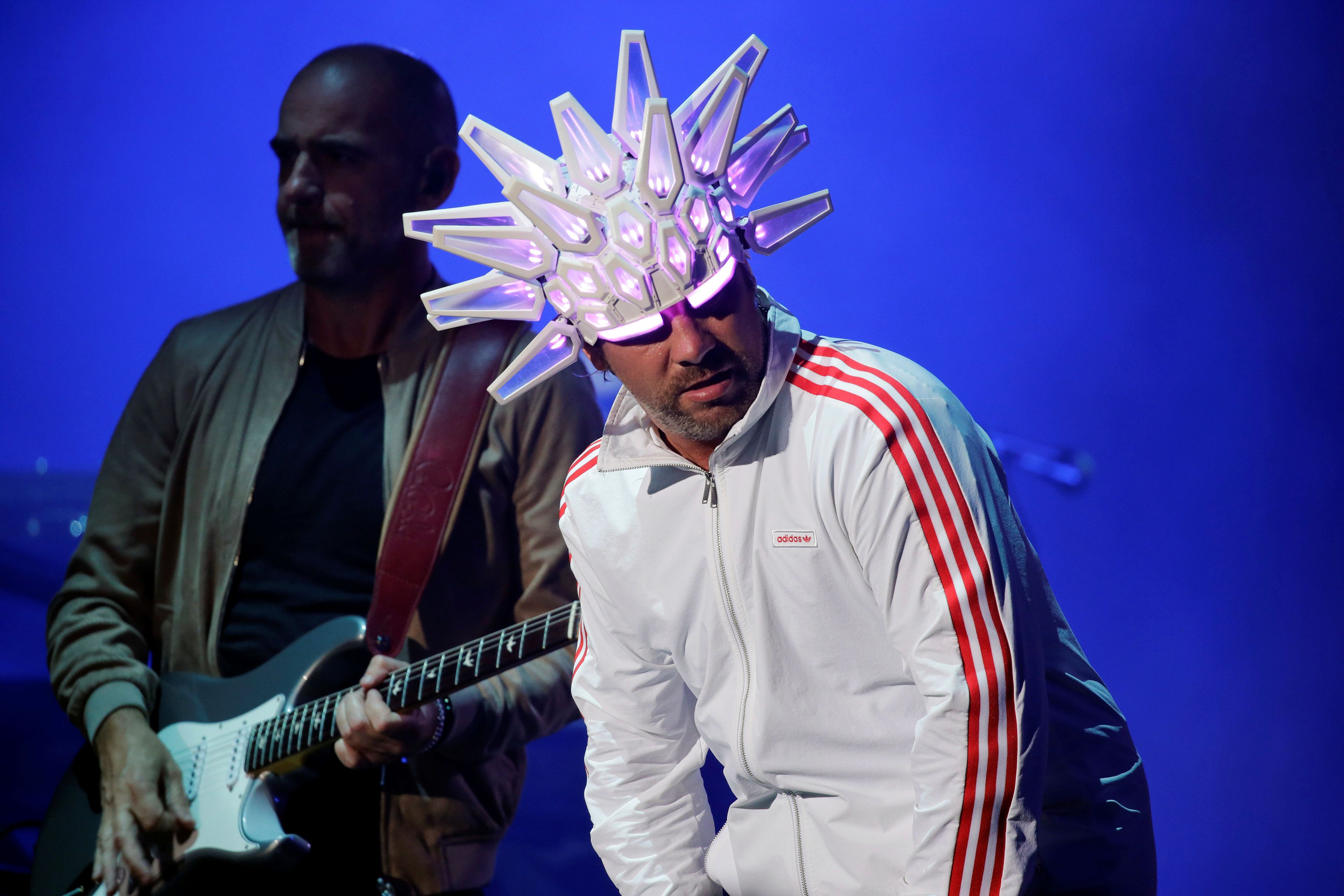 Tausend Musikerinnen und Musiker – darunter auch Jamiroquai – veröffentlichen das 