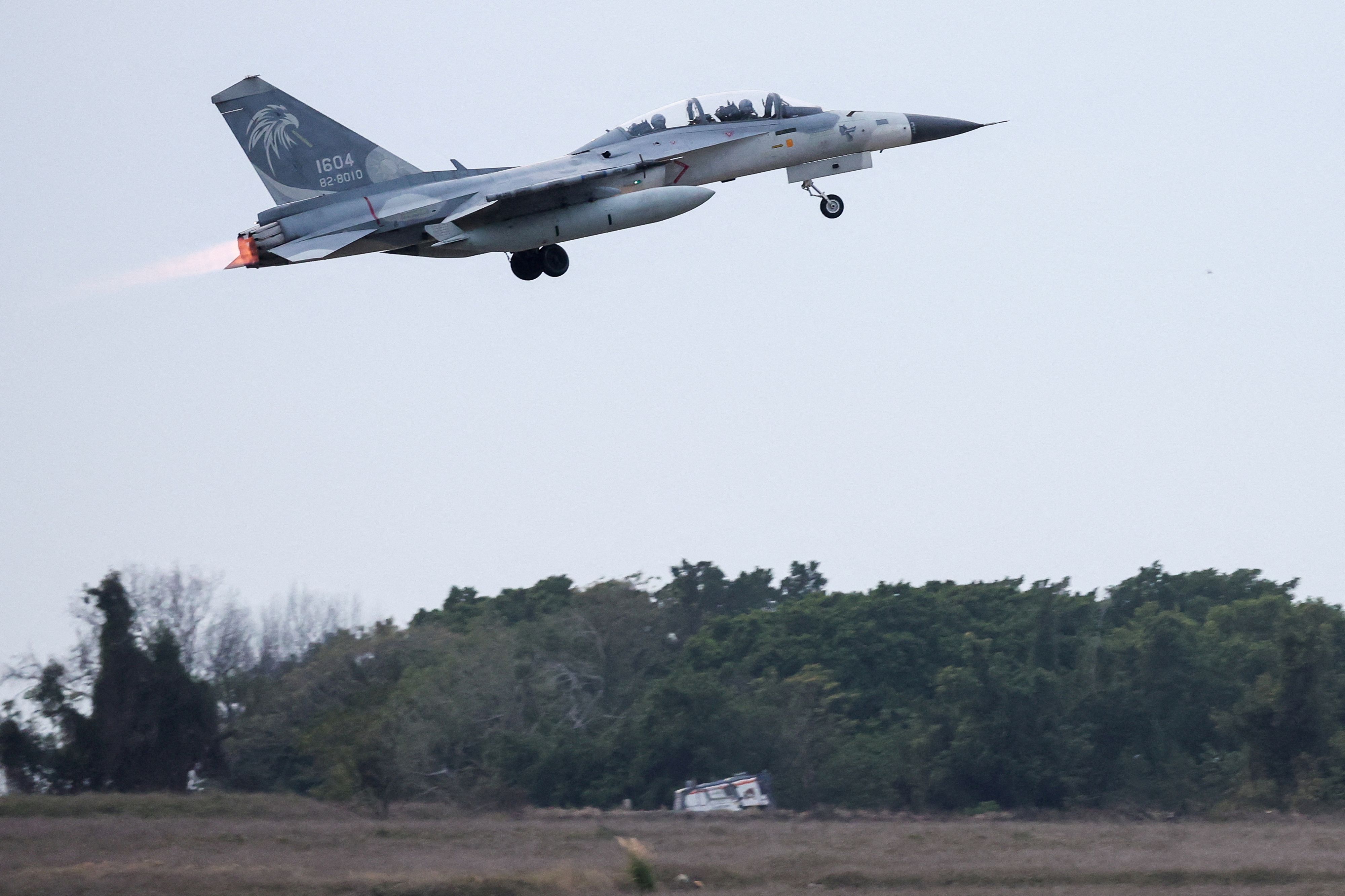 Taiwan entsandte Luftstreitkräfte, um 