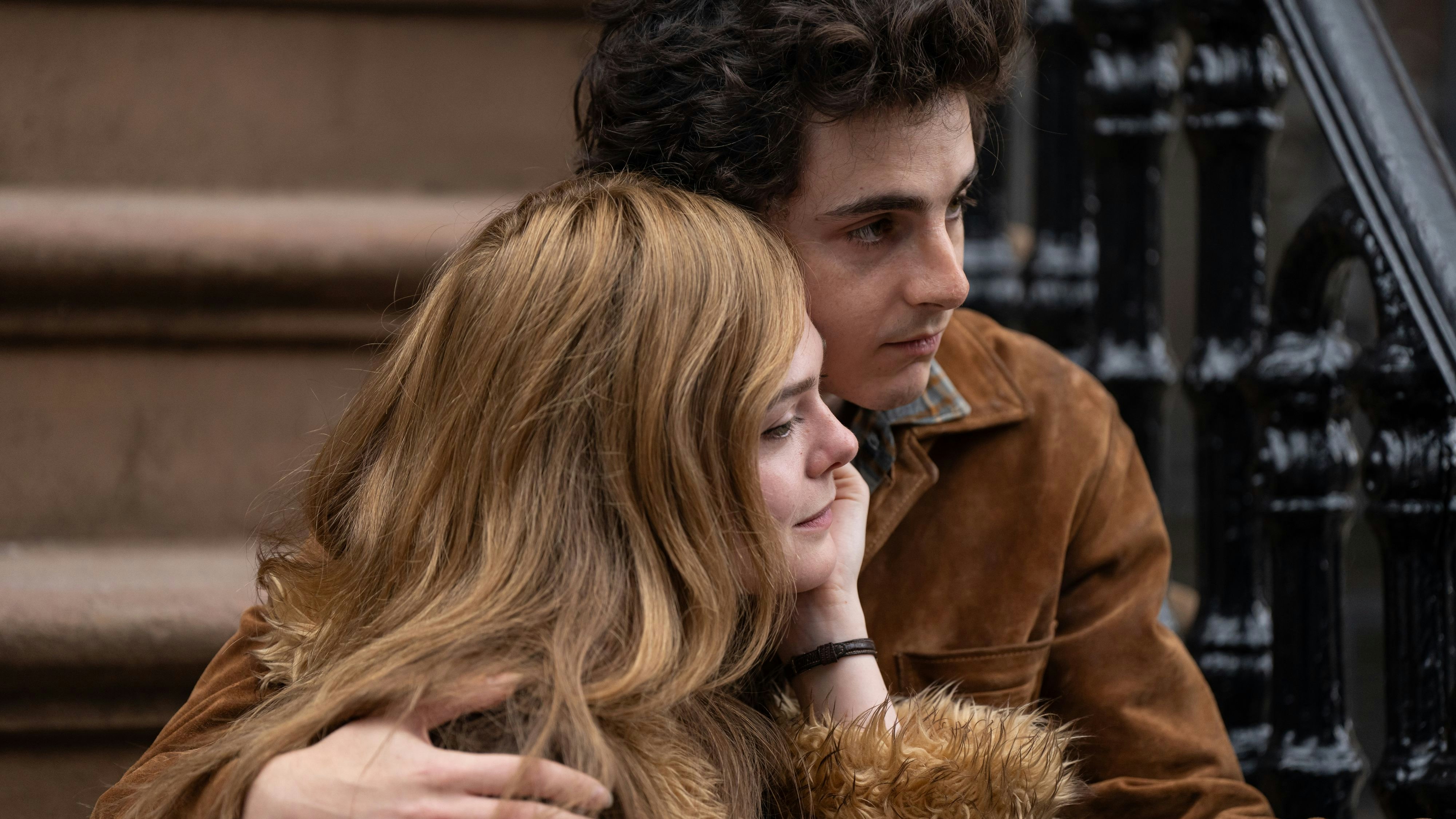 Bob (Timothée Chalamet) und Sylvie Russo (Elle Fanning) – ihre Rolle ist eine fiktionalisierte Version von Suze Rotolo, mit der Dylan in den 1960ern liiert gewesen ist