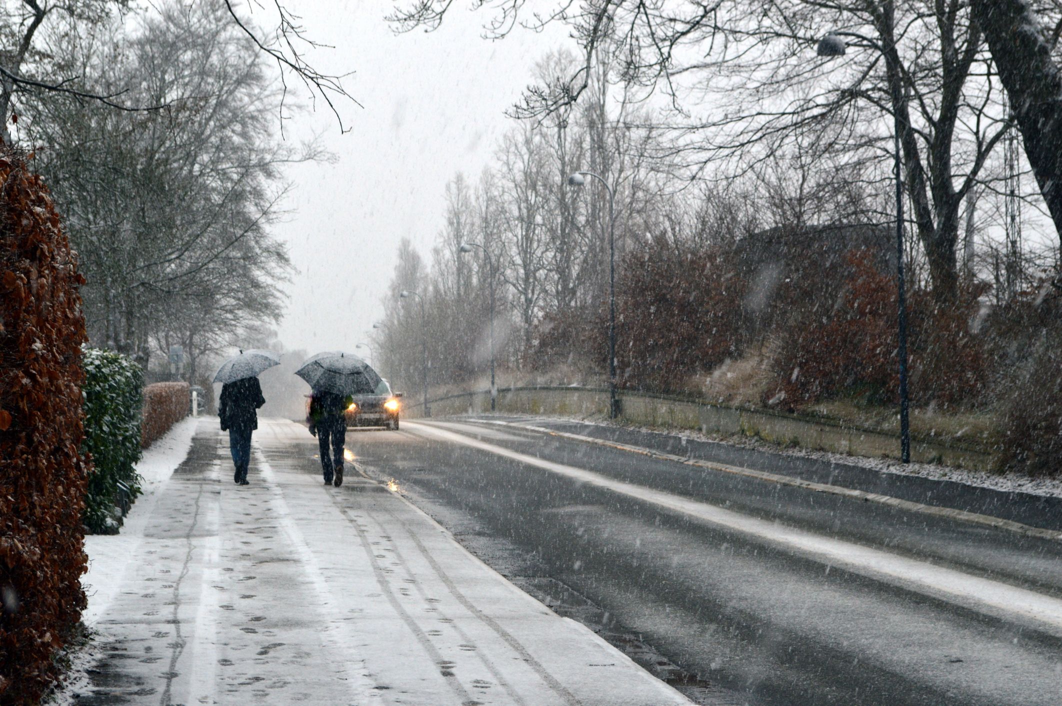 Auch die Schneefallgrenze sinkt immer weiter.