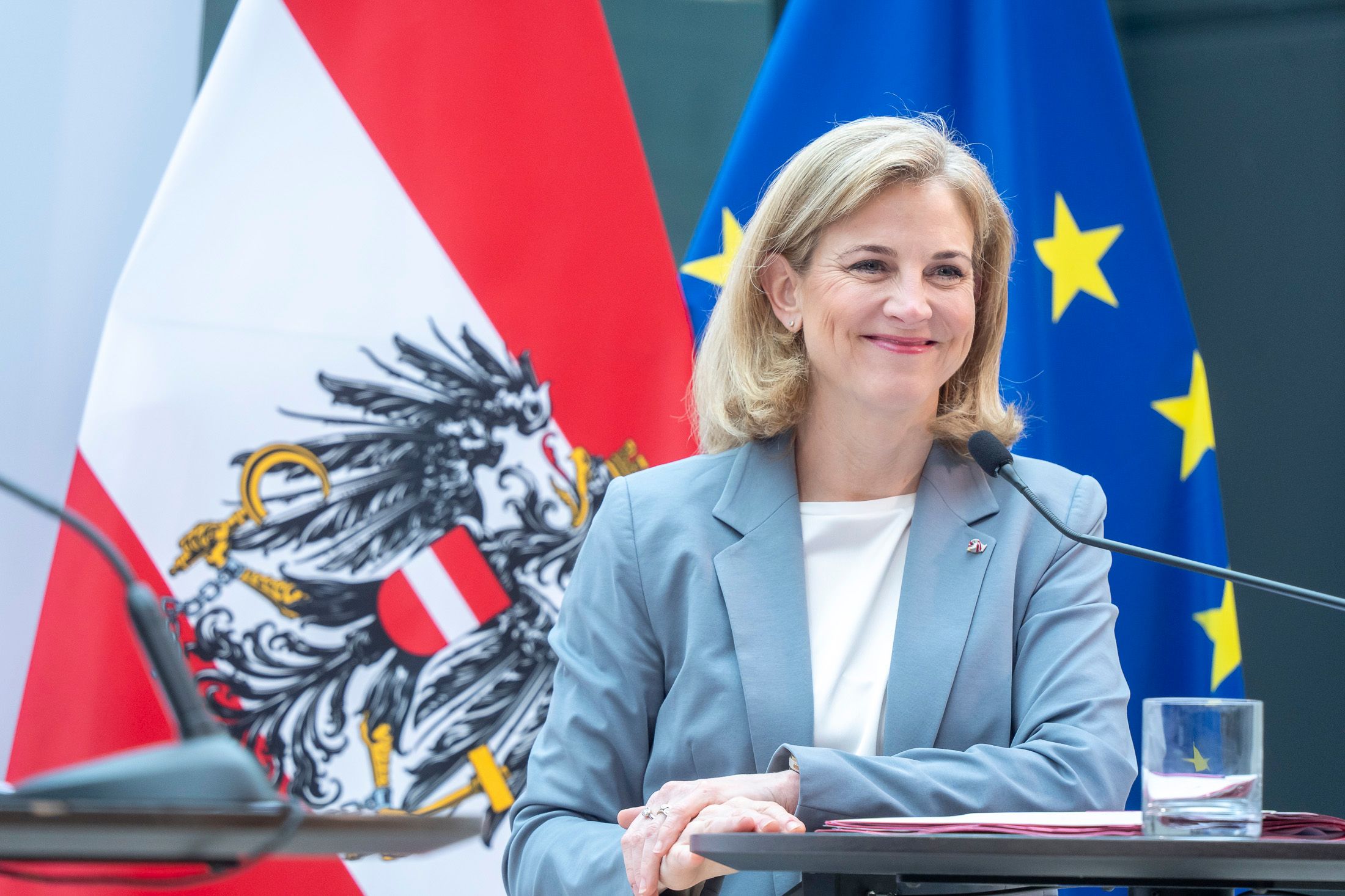 Neos-Chefin und Außenministerin Beate Meinl-Reisinger äußerte sich im Ö1 zum Rüstungsvorhaben der EU.