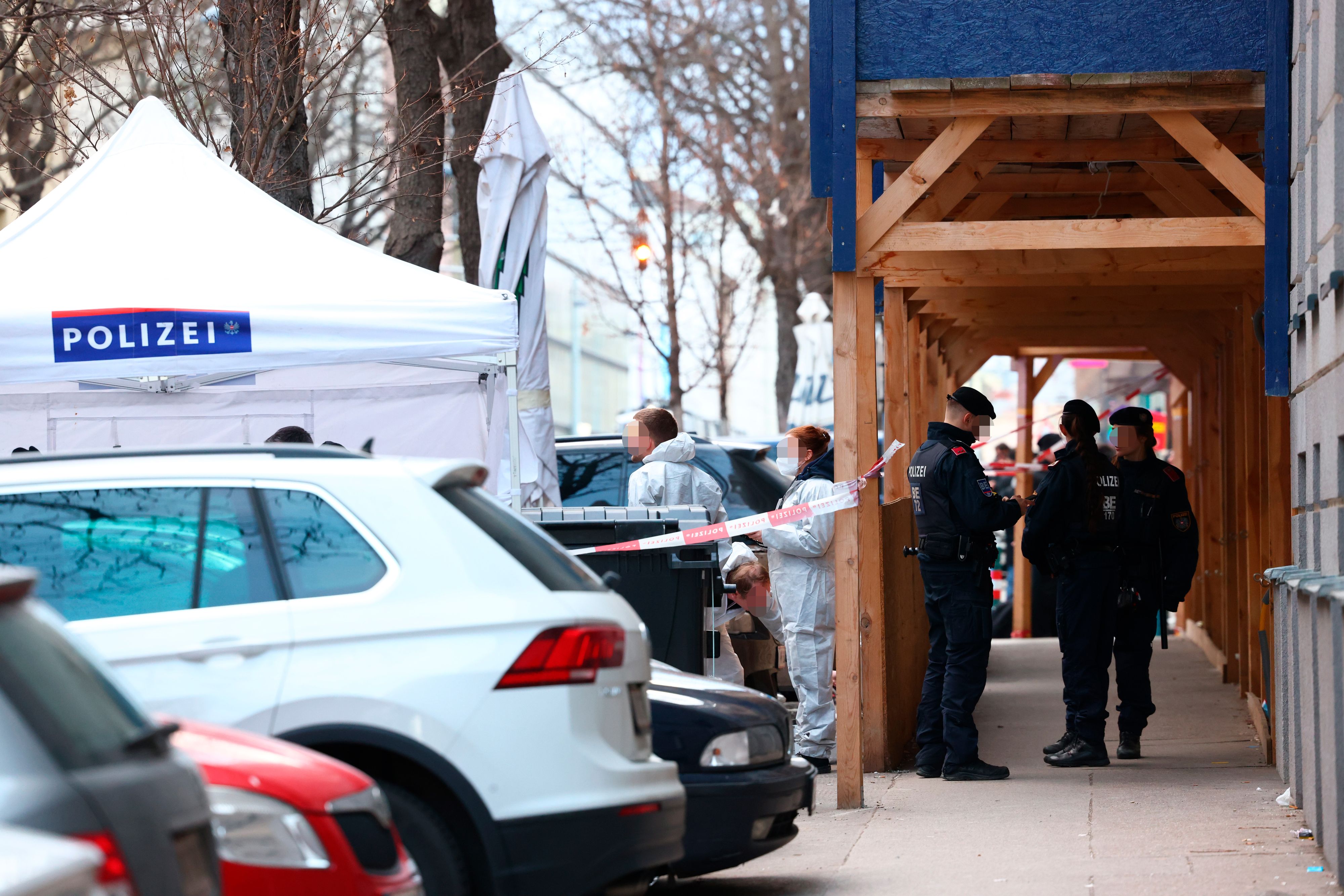 Die Spurensicherung war am Wochenende am Fundort – auch Leichenspürhunde wurden eingesetzt.